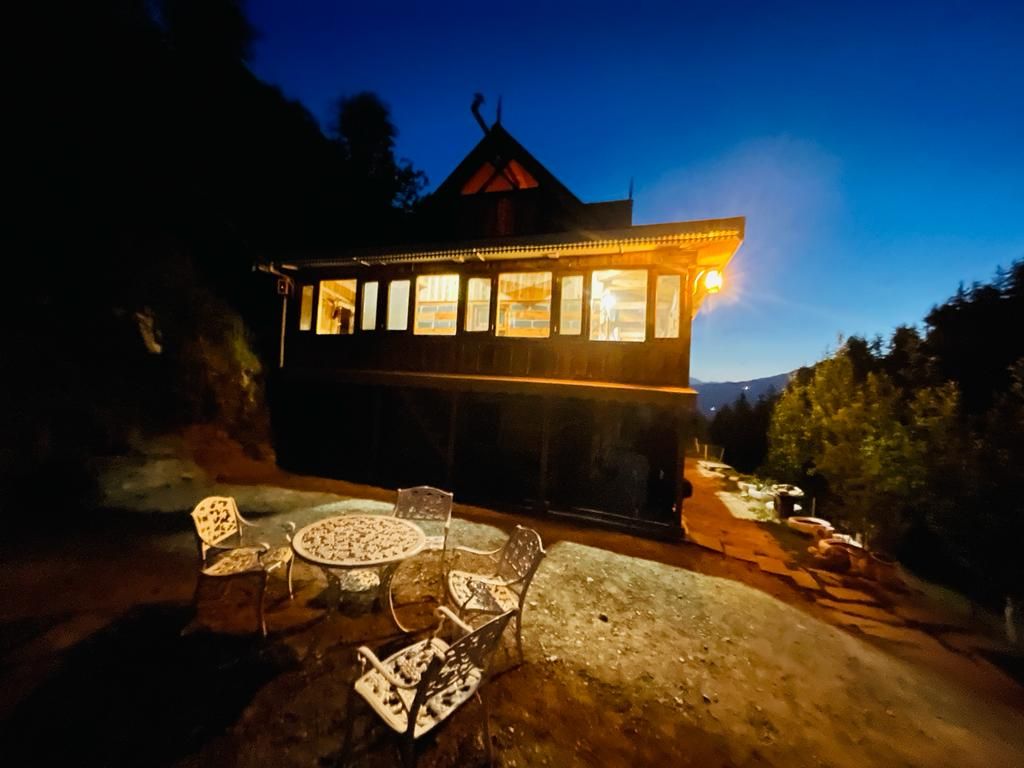 Mountain View Homestay w/ Apple Orchards HP - Jubbal, HP photo 4