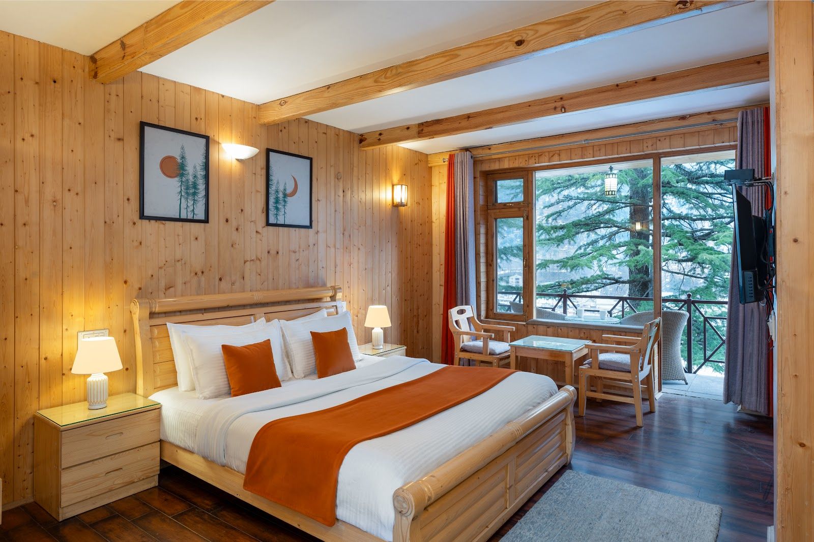 Attic Mtn View Chalet, Himachal Pradesh in Manali, HP 2