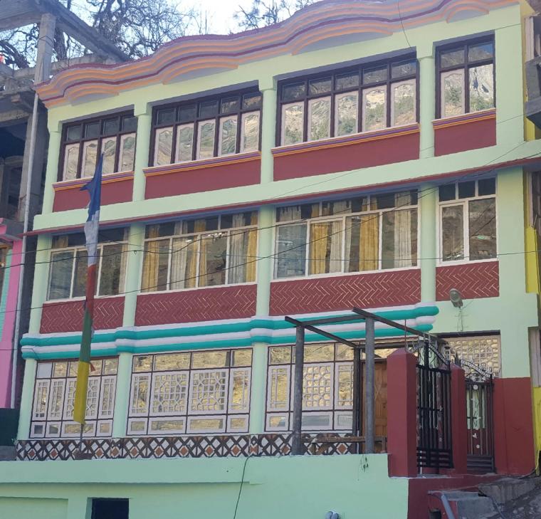 Pin Bhabha Trek Homestay, Home Meals & Guides, HP
