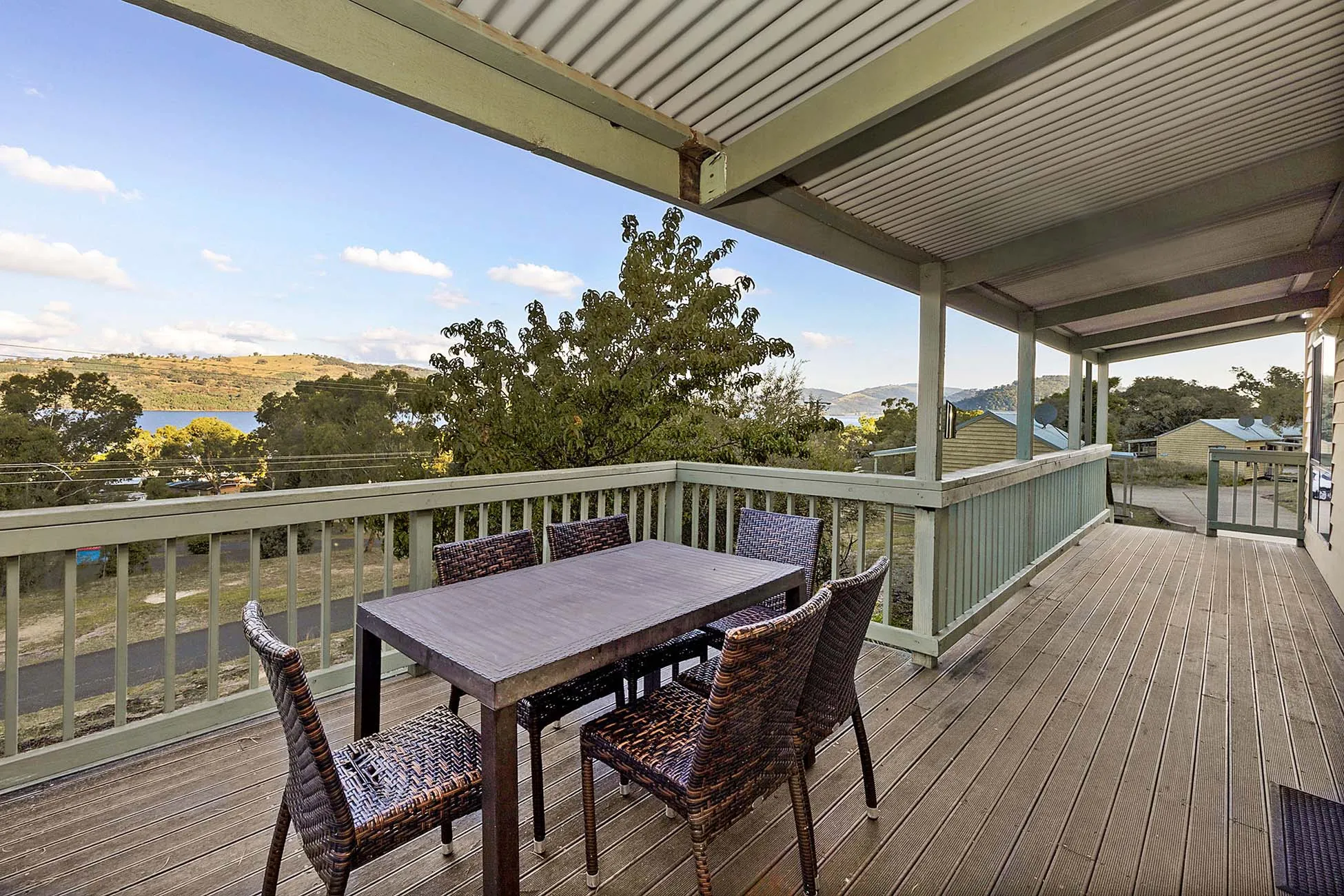 Wyangala Waters - Standard Cabin - Sleeps 6 - Bung