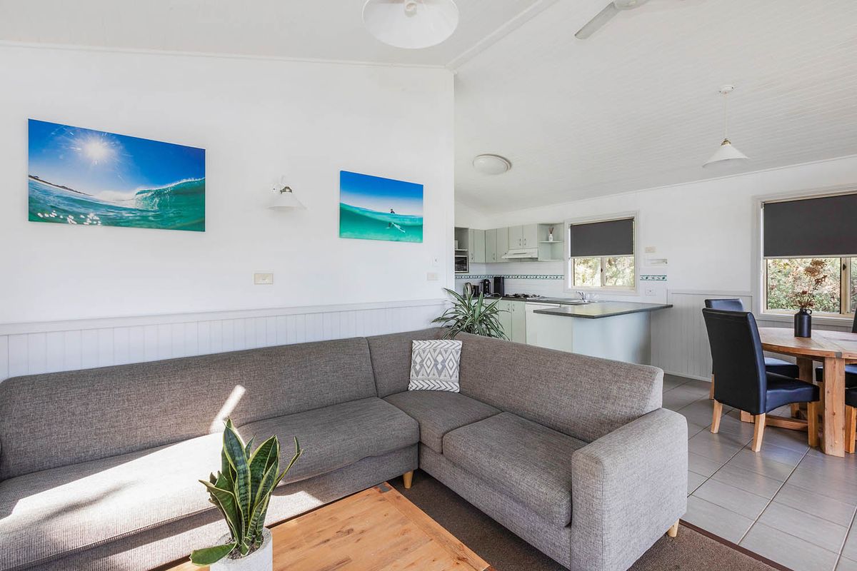 Premium Cabin – Sleeps 4 | Forster Beach Holiday Park | Reflections ...