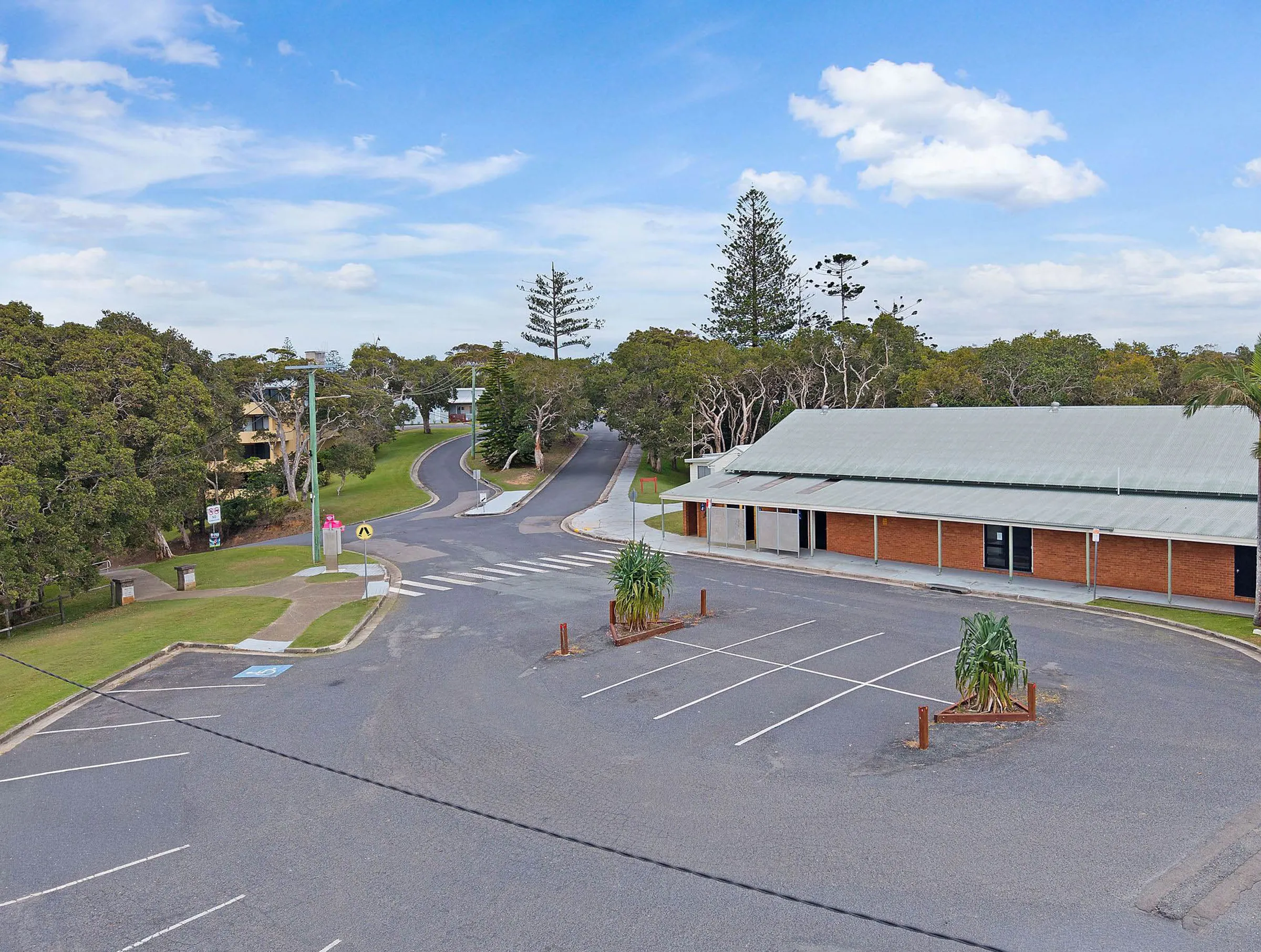 Nambucca Hall Large - exterior