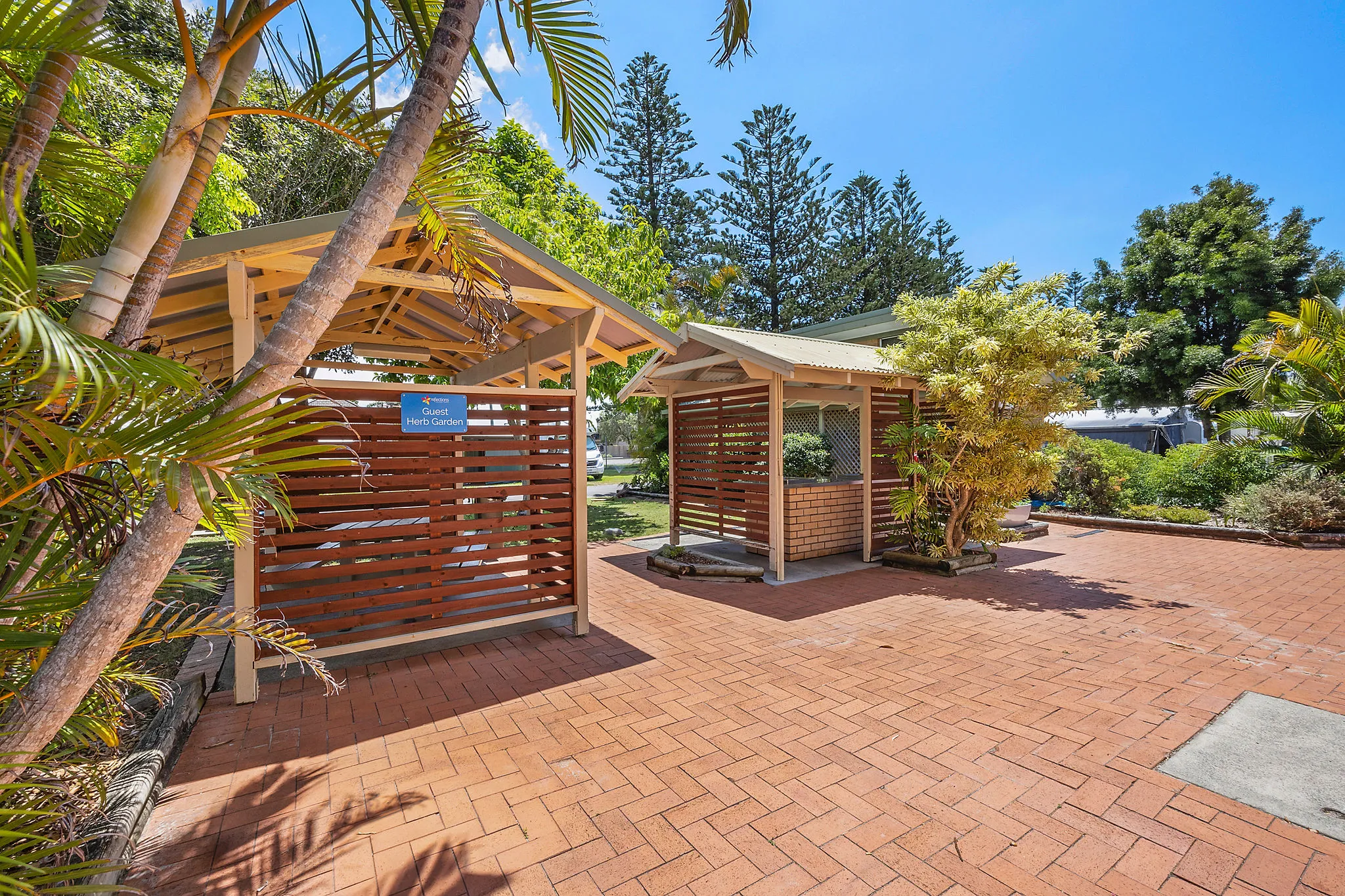 Tuncurry caravan park undercover BBQ area 3