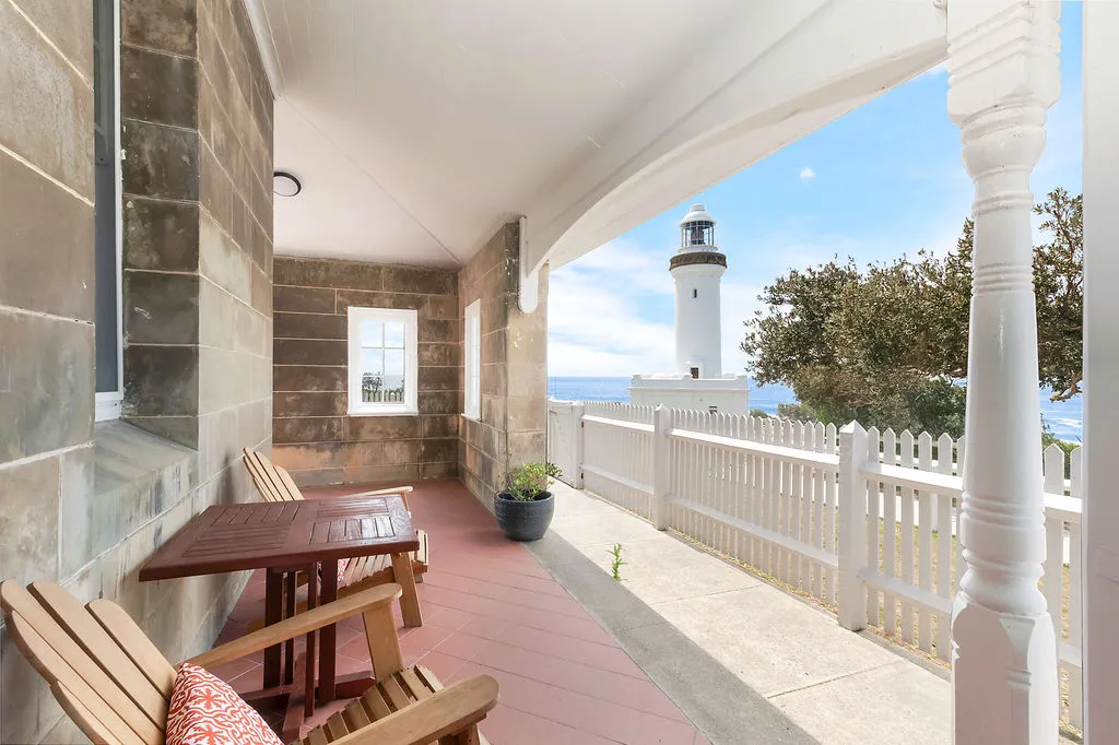 Norah Head verandah lighthouse view