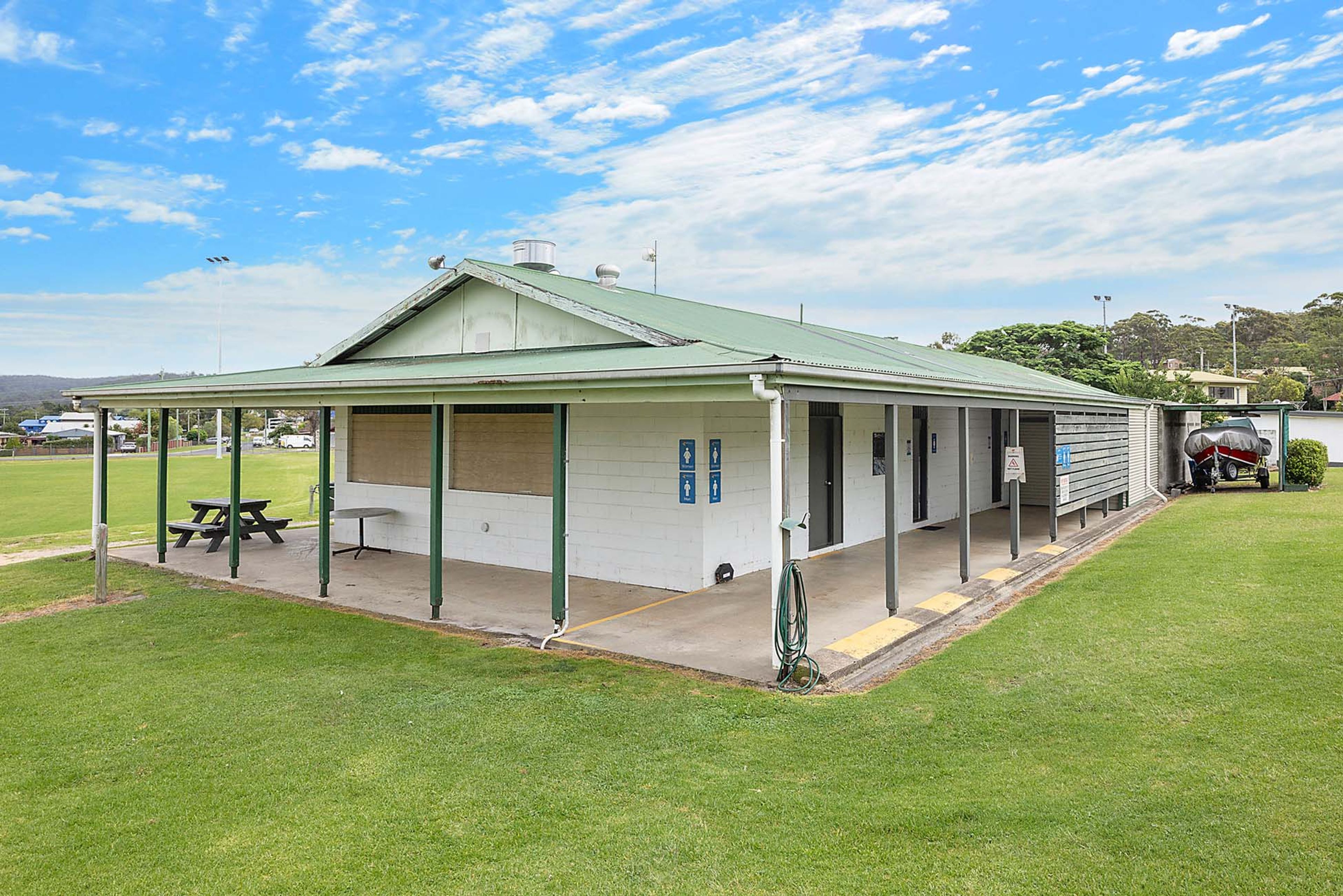 Pambula - Amenities