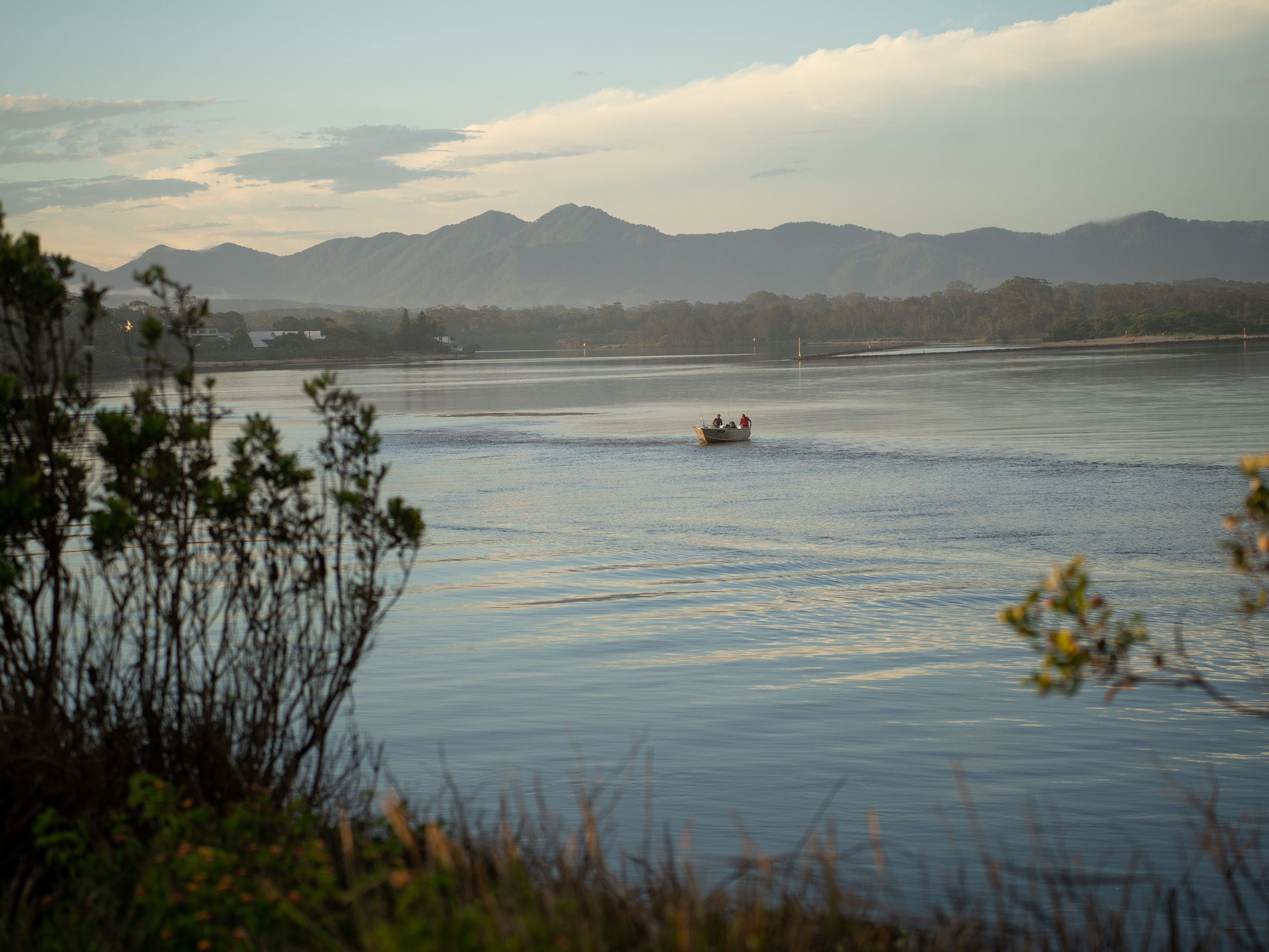 Reflections Urunga holiday and caravan park boating and fishing off Kalanga River