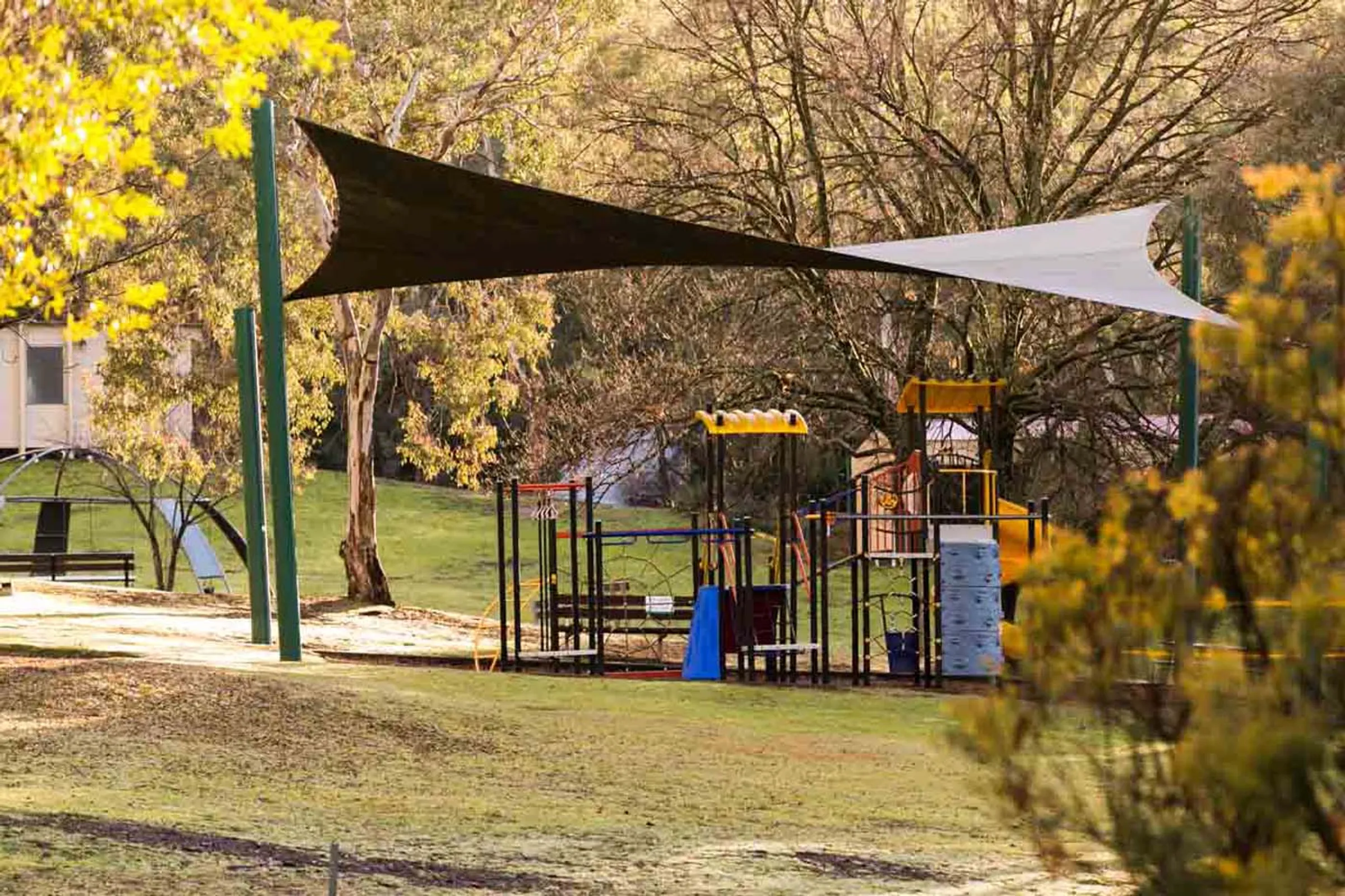 Lake burrinjuck playground