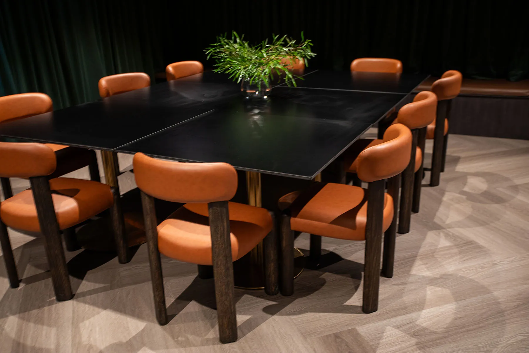 Wilderluxe Gilay Lounge