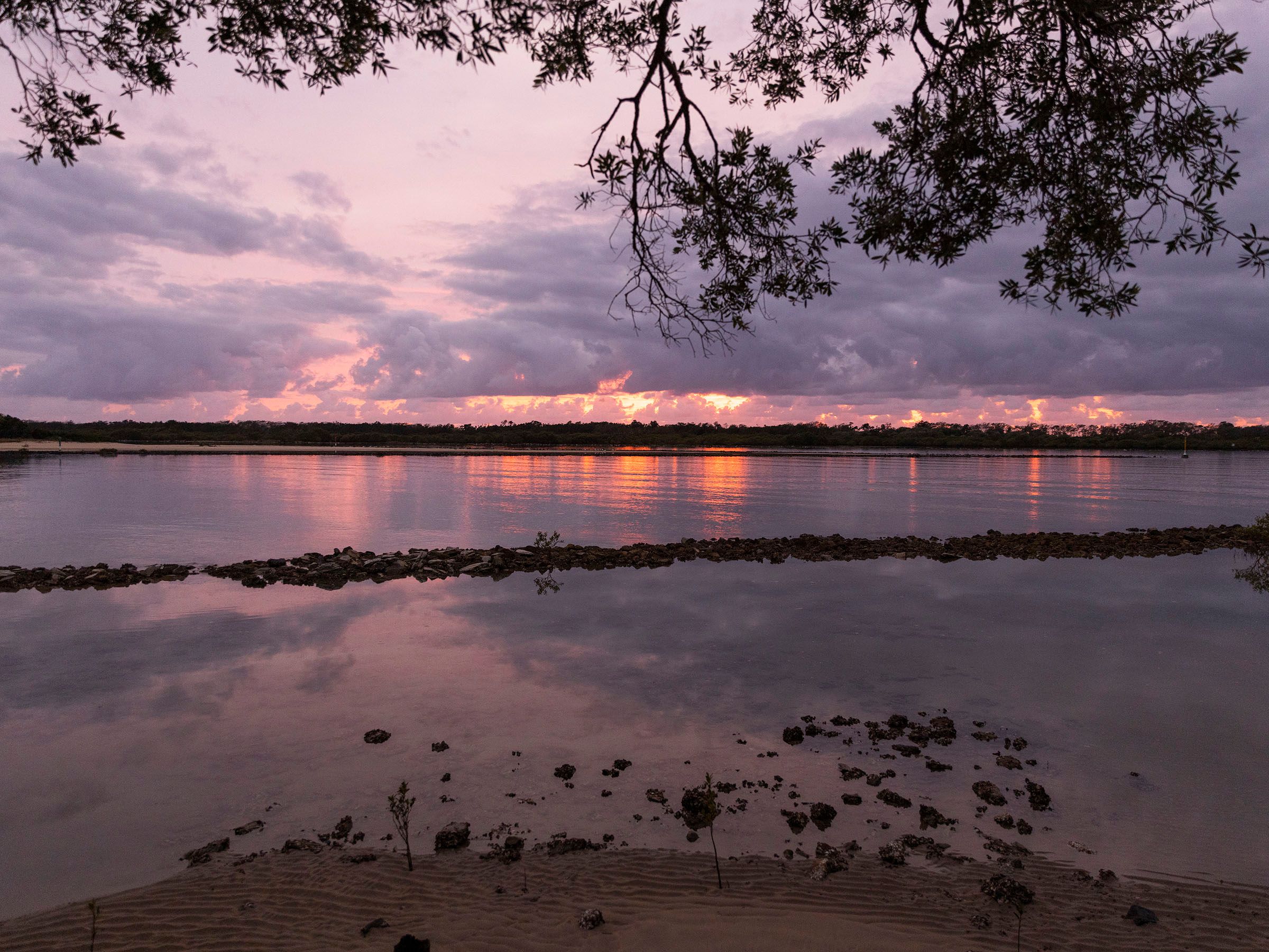 Reflections Urunga holiday and caravan park sunrise Bellinger Heads State Park