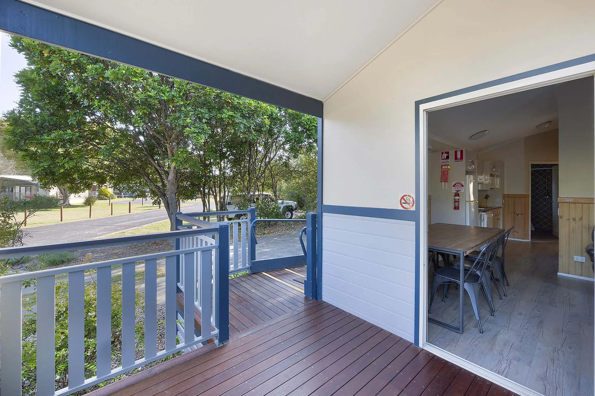 Mylestom - Deluxe Cabin - Sleeps 5 - Accessible - 