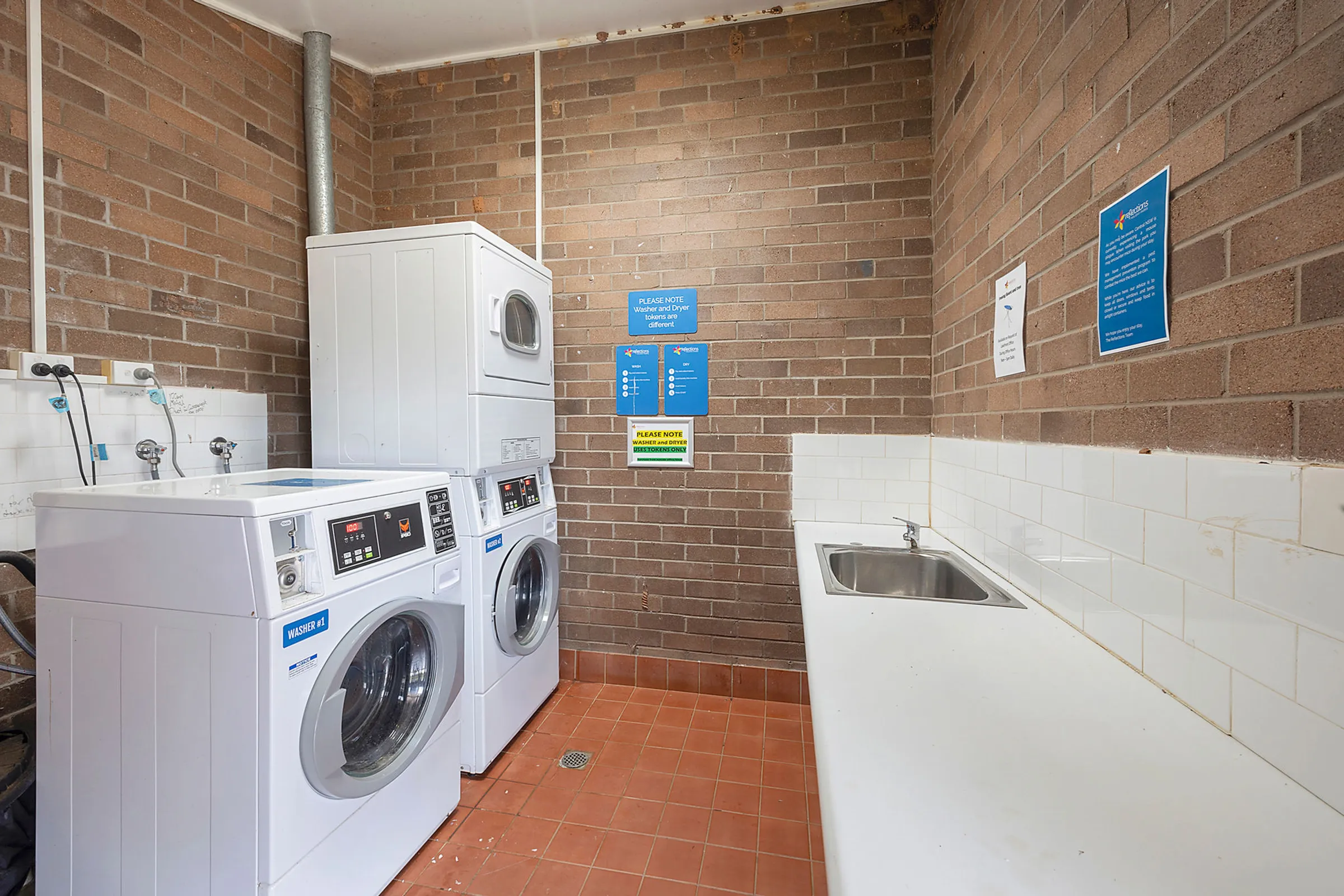 Lake Glenbawn Laundry