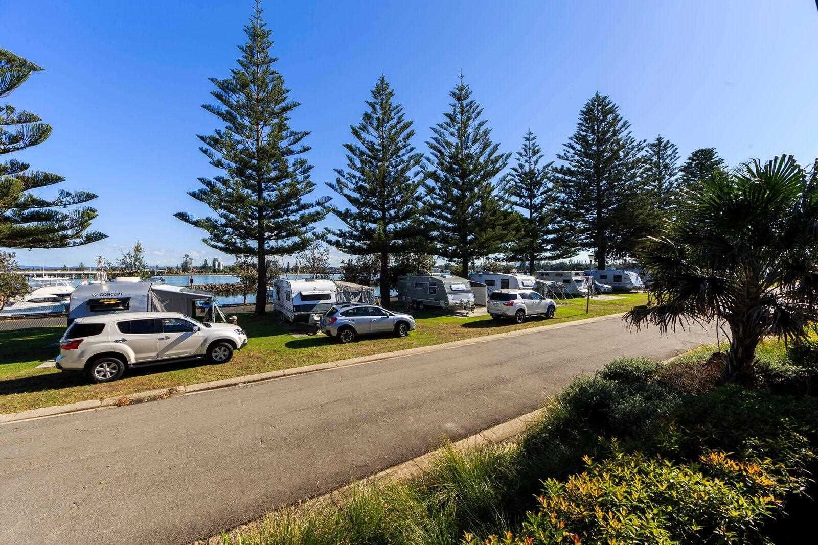 Forster Beach - Road