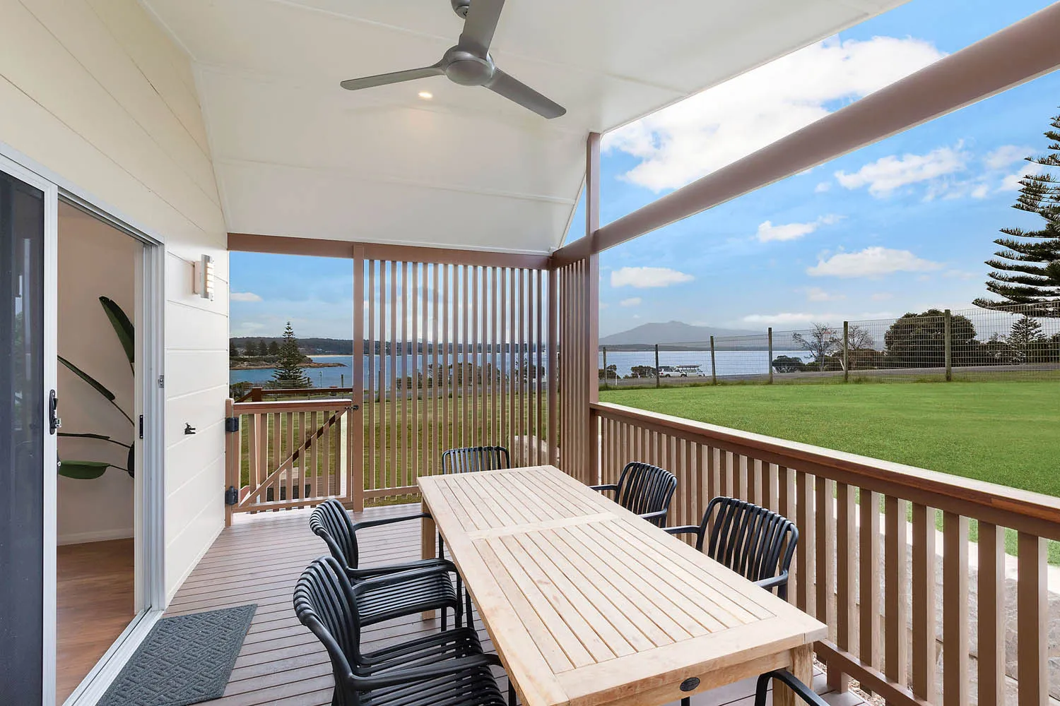 Bermagui Premium Cabin Ocean View - Sleeps 4 veran