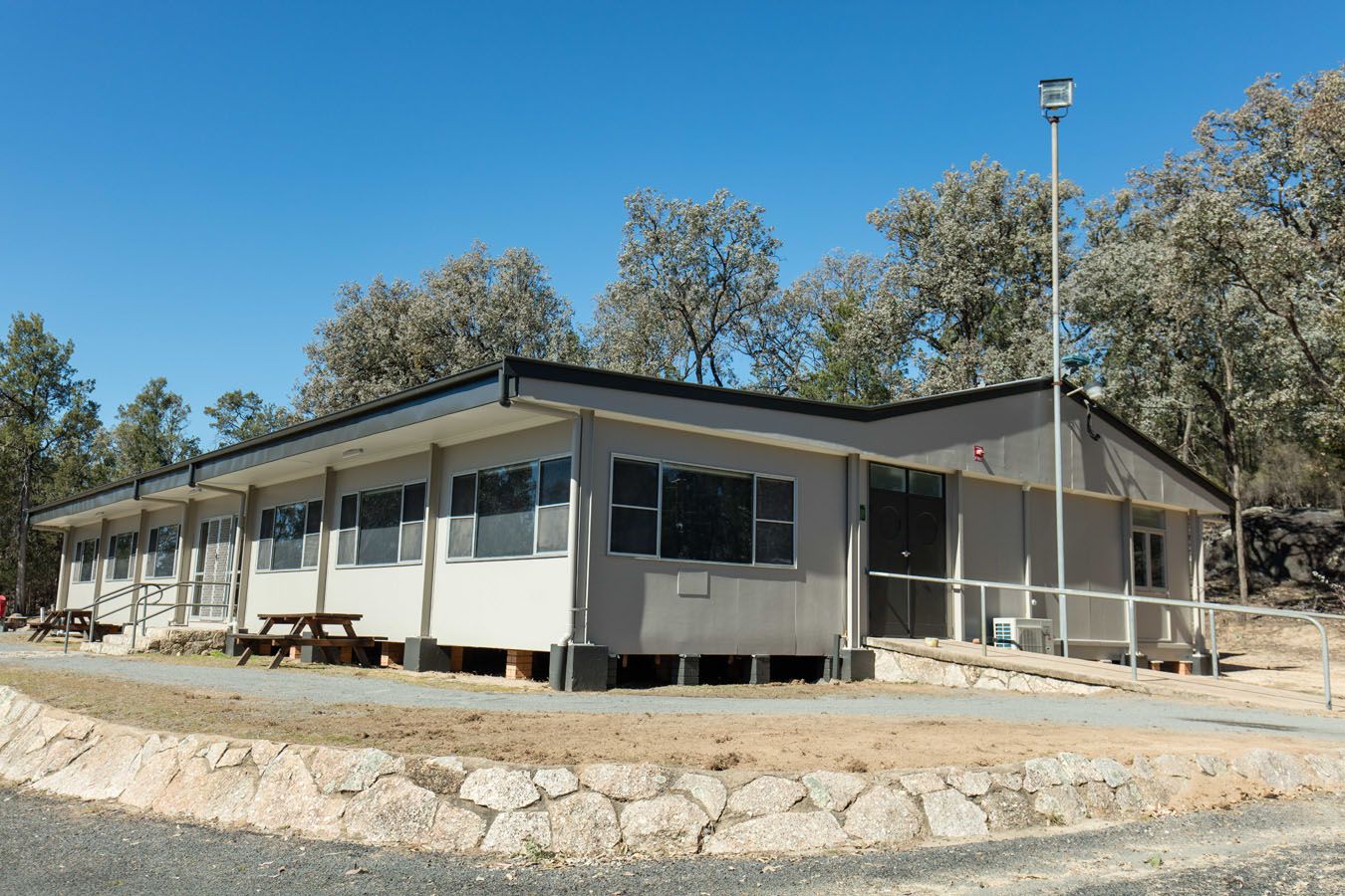 Copeton Bunk House - exterior