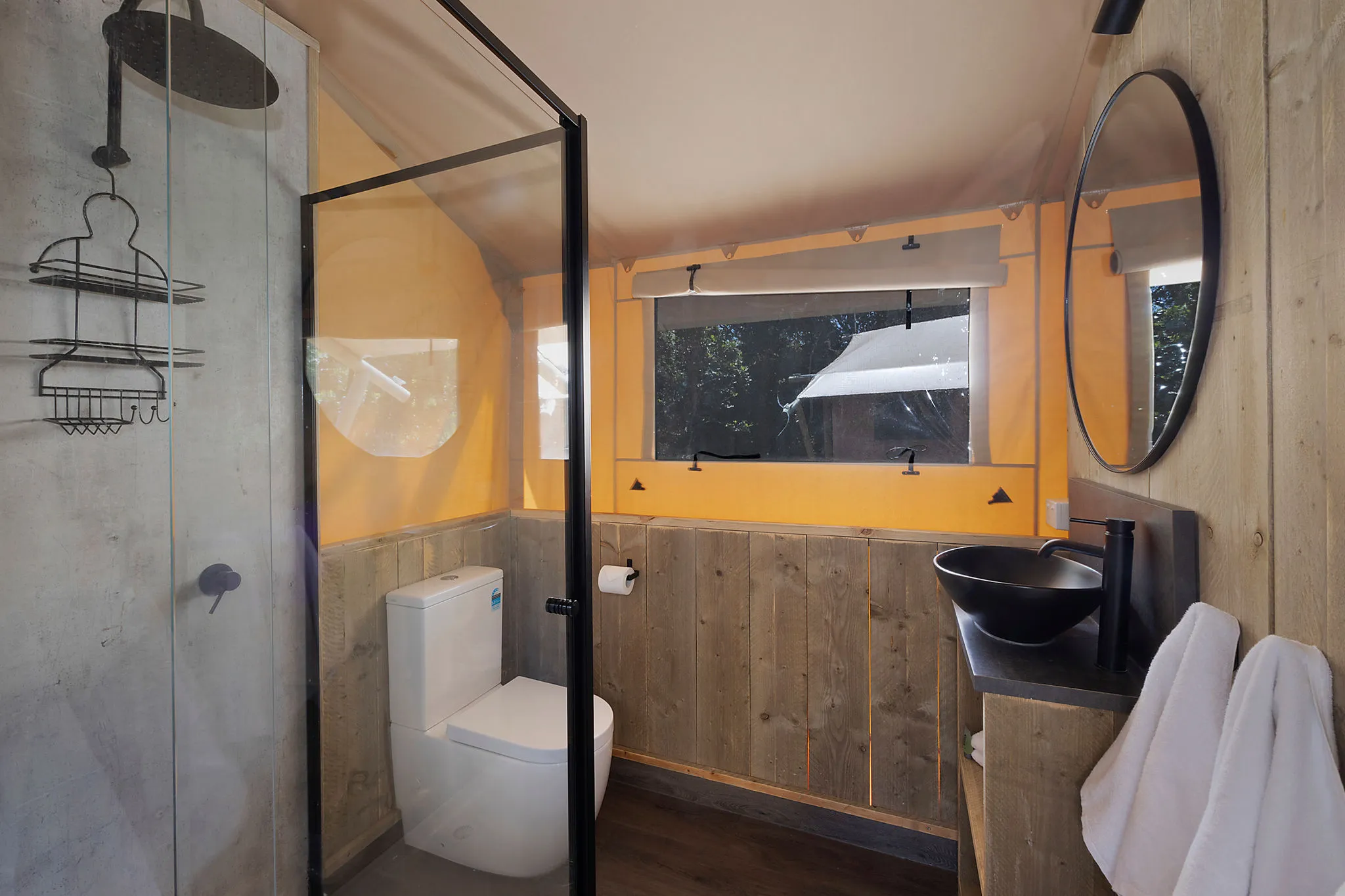 Lennox head glamping tent bathroom