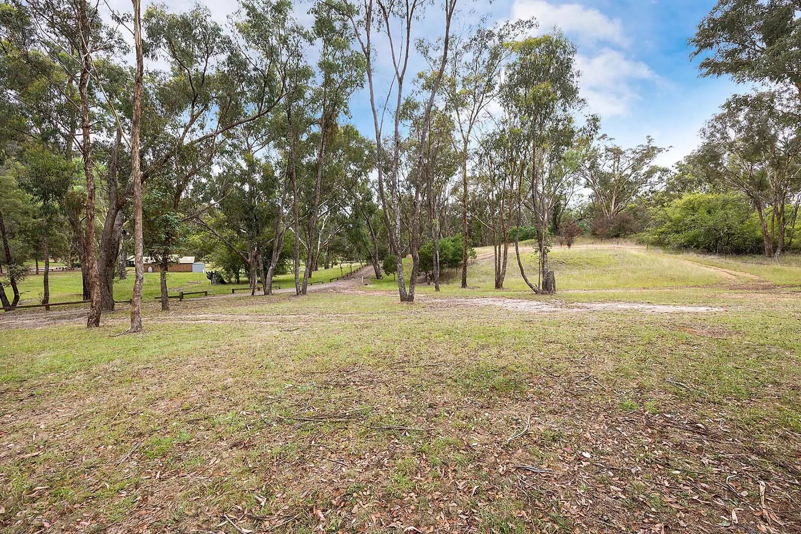 Wee Jasper - Fitzpatrick Trackhead Reserve