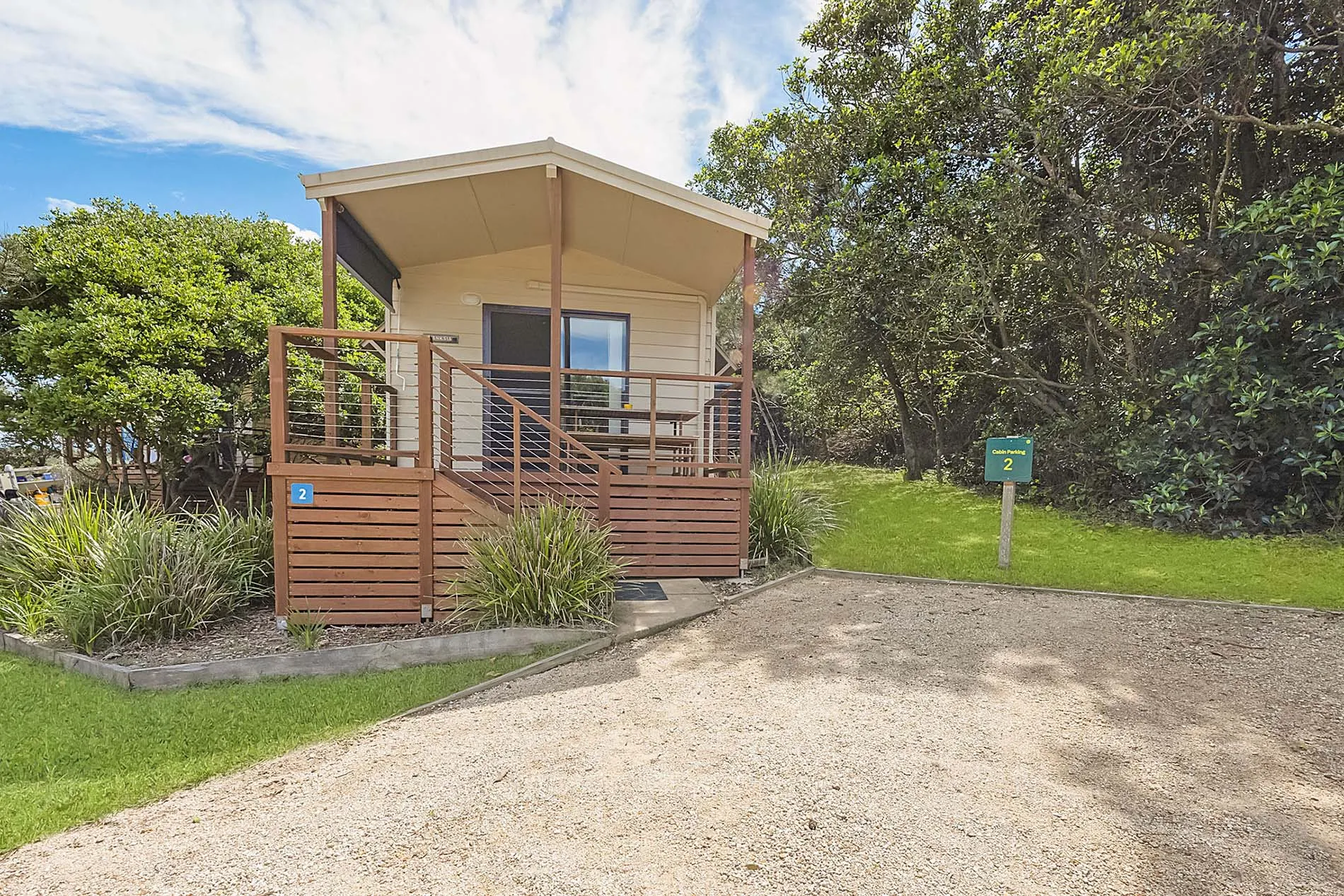 Red Rock Standard Cabin Sleeps 6 - exterior