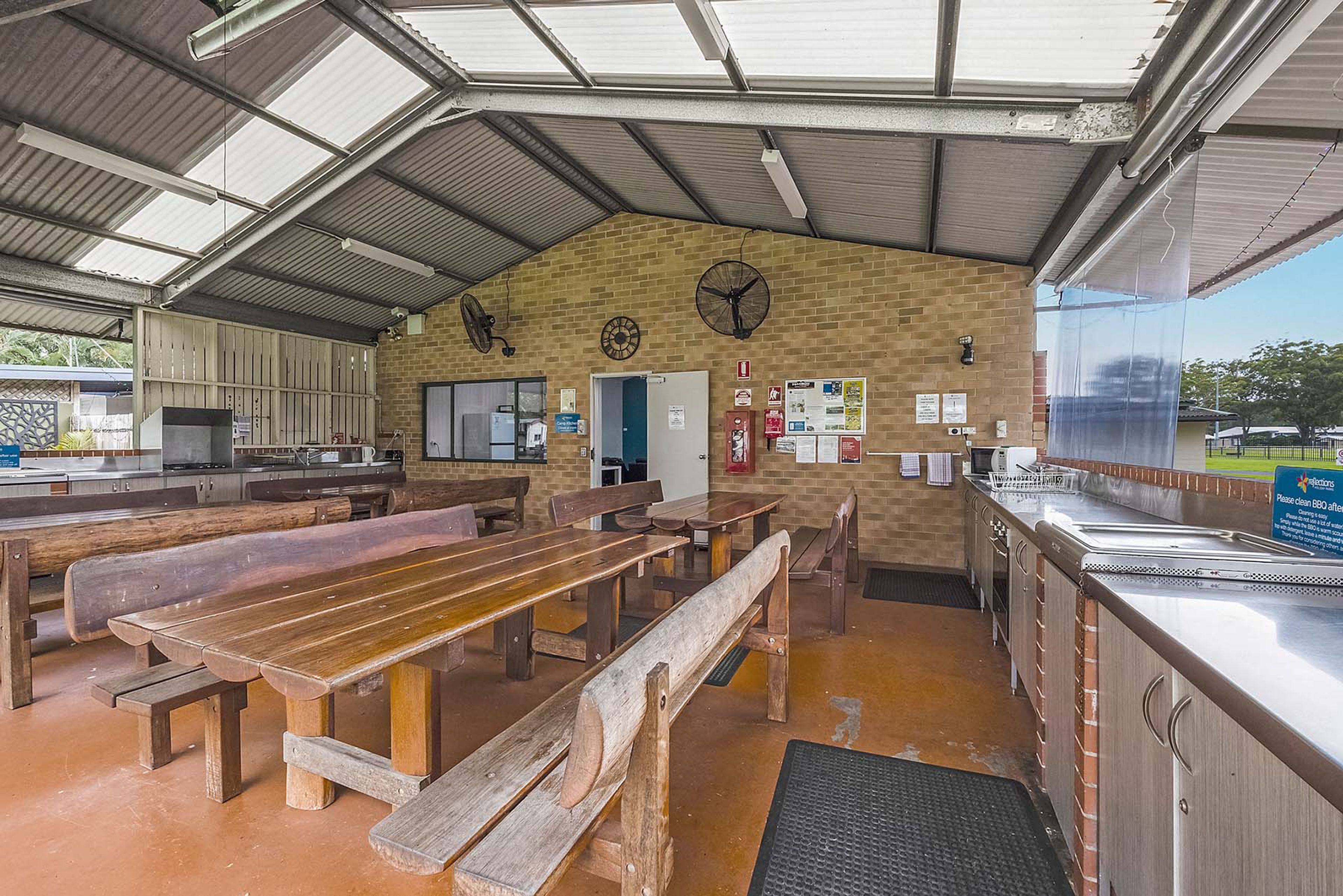 Coffs Harbour - Kitchen & Sitting Area