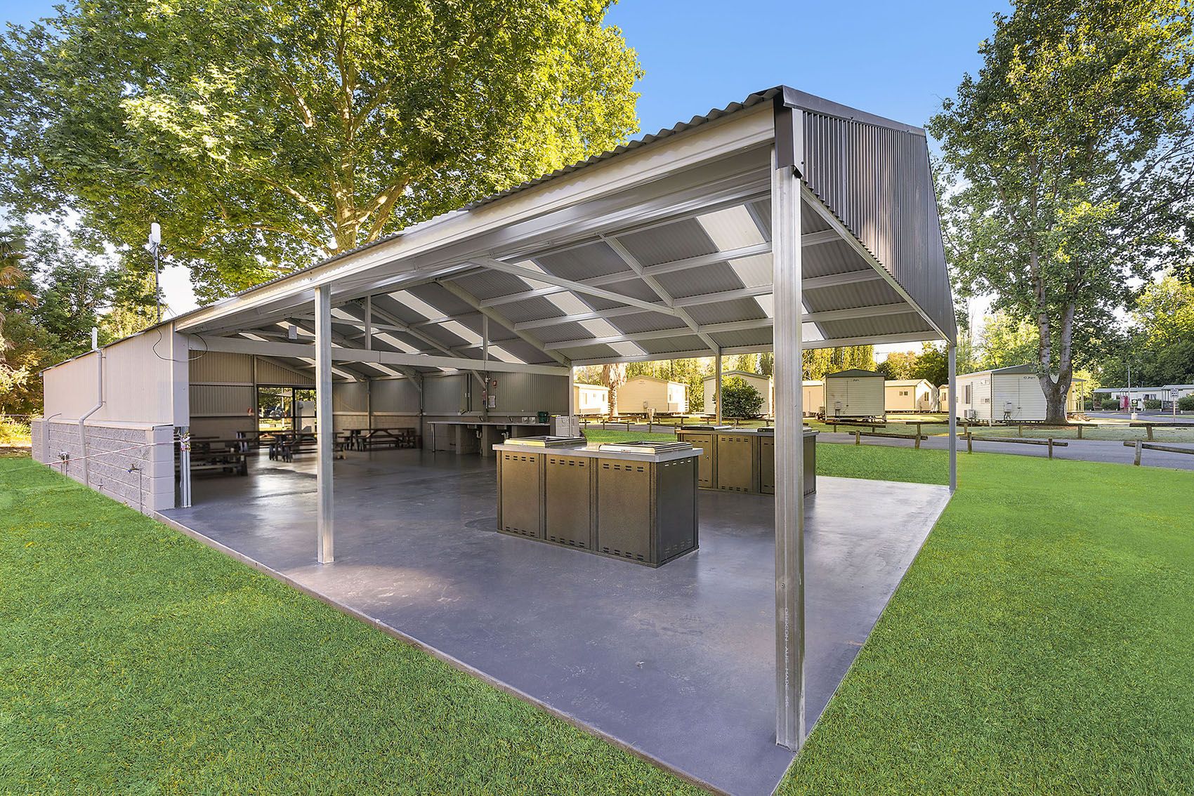 Tumut camp kitchen bbqs