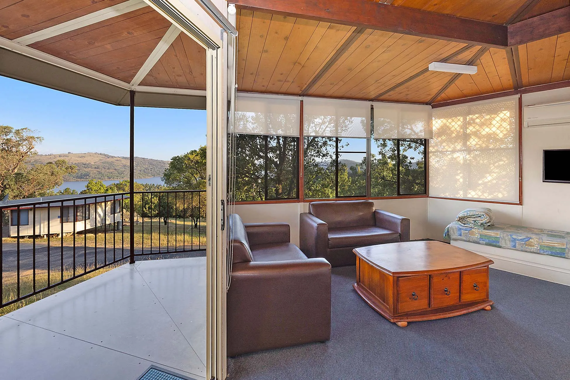 Wyangala Waters - Economy Cabin - Sleeps 5 - Cotta