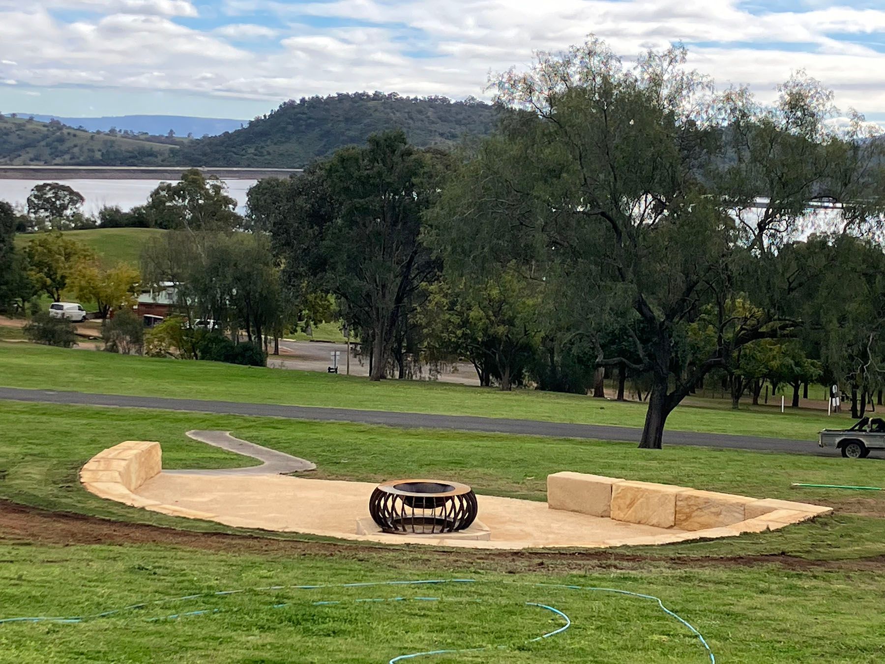 Reflections Lake Glenbawn - firepit