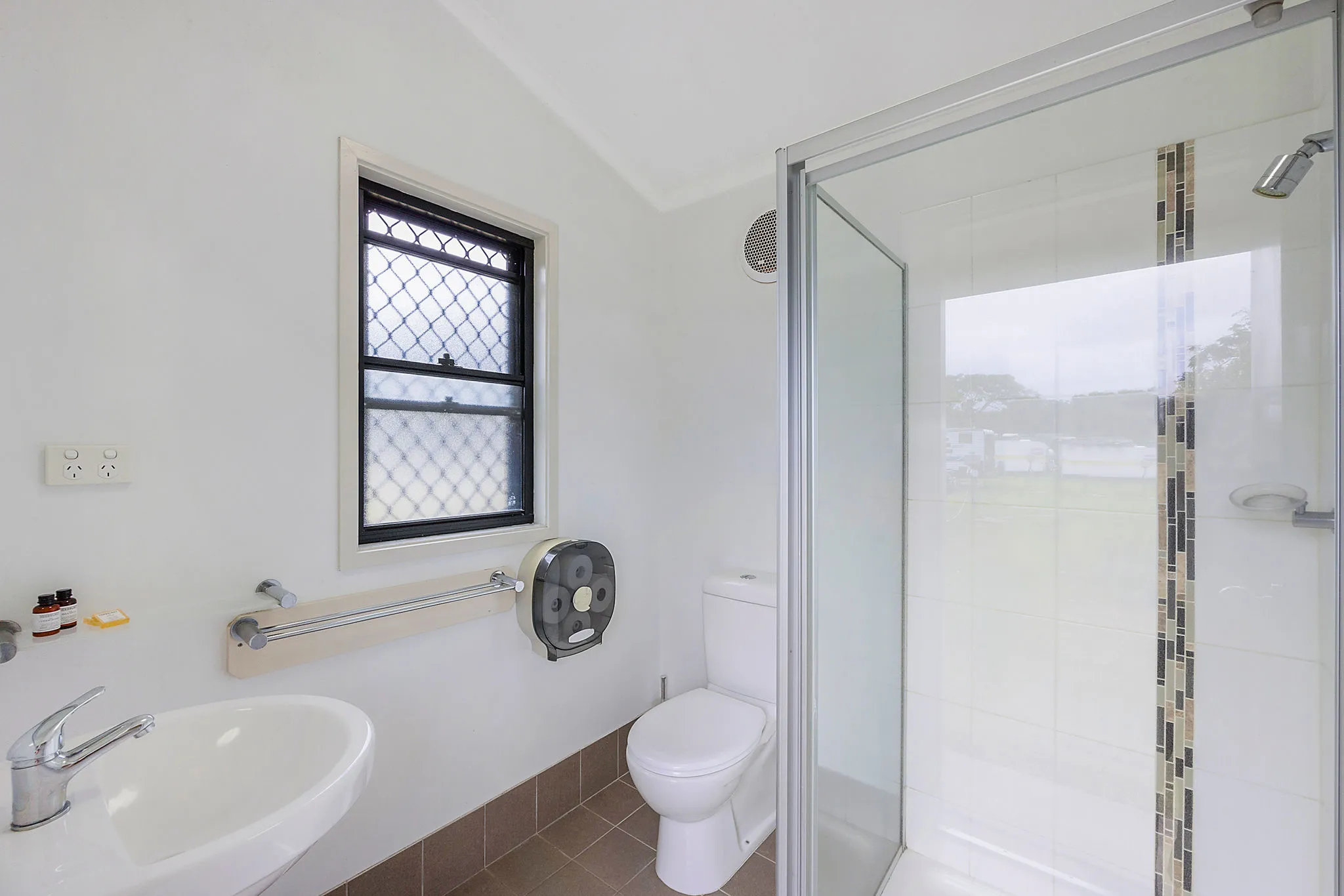 Eden - Standard Ensuit Site - Bathroom