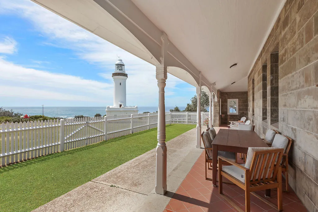 Norah Head Light House Quarter - Head Lighthouse K