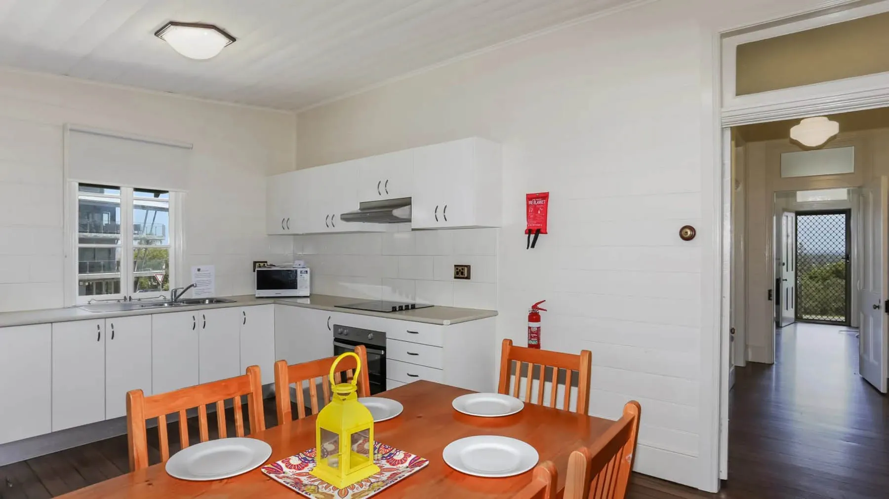 Yamba Lighthouse Cottages - Sleeps 10 - Dog Friend