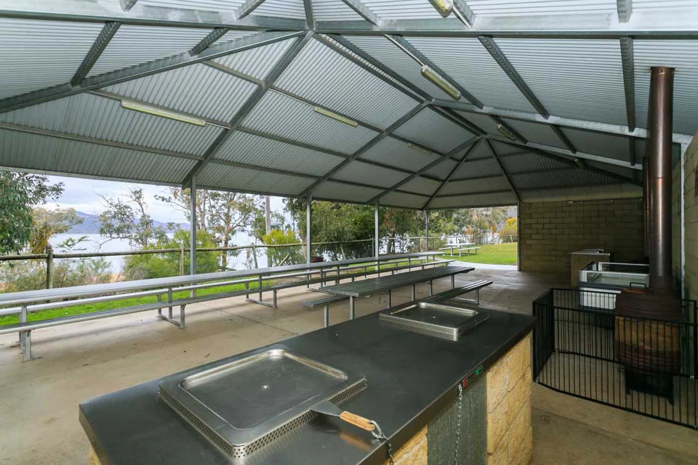 Burrinjuck Waters camp kitchen