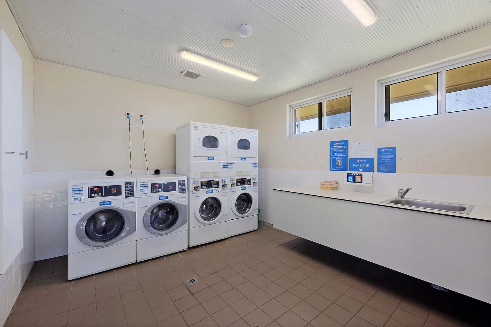 Lennox Head - Laundry