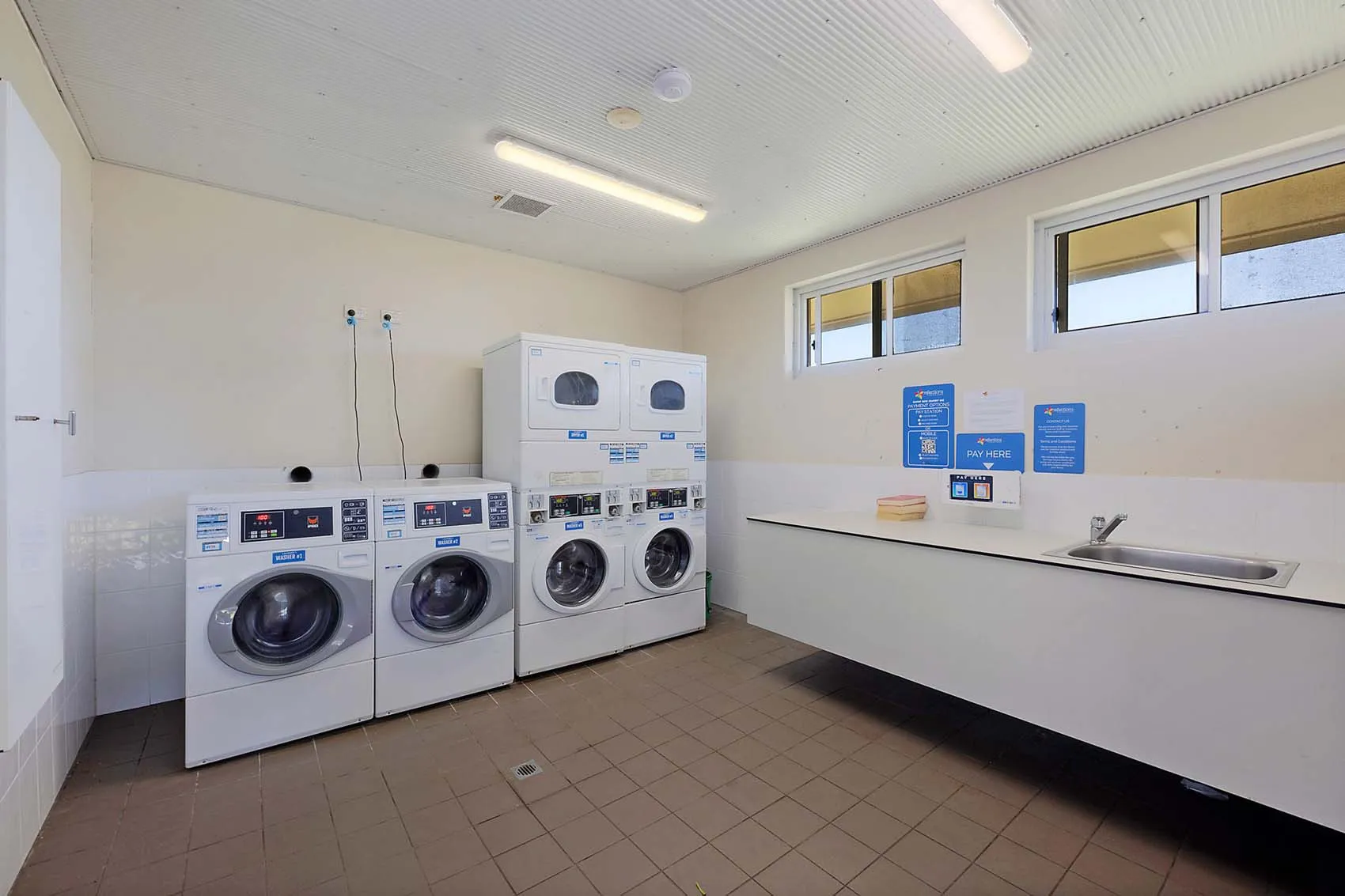 Lennox Head - Laundry