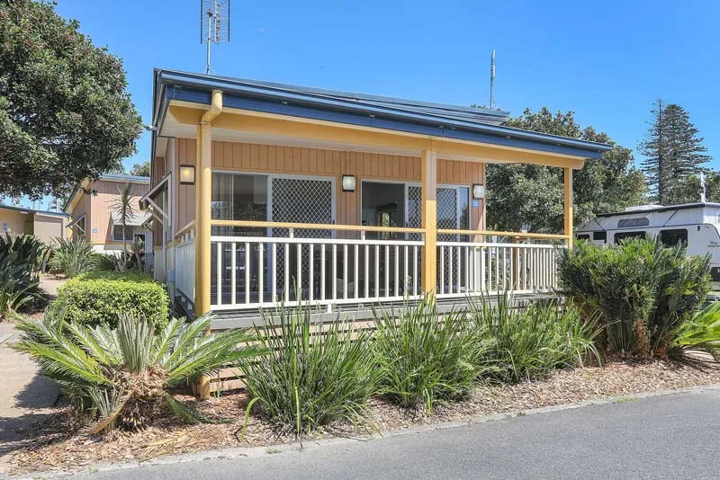 Urunga - Superior Cabin - Sleeps 5 - Exterior