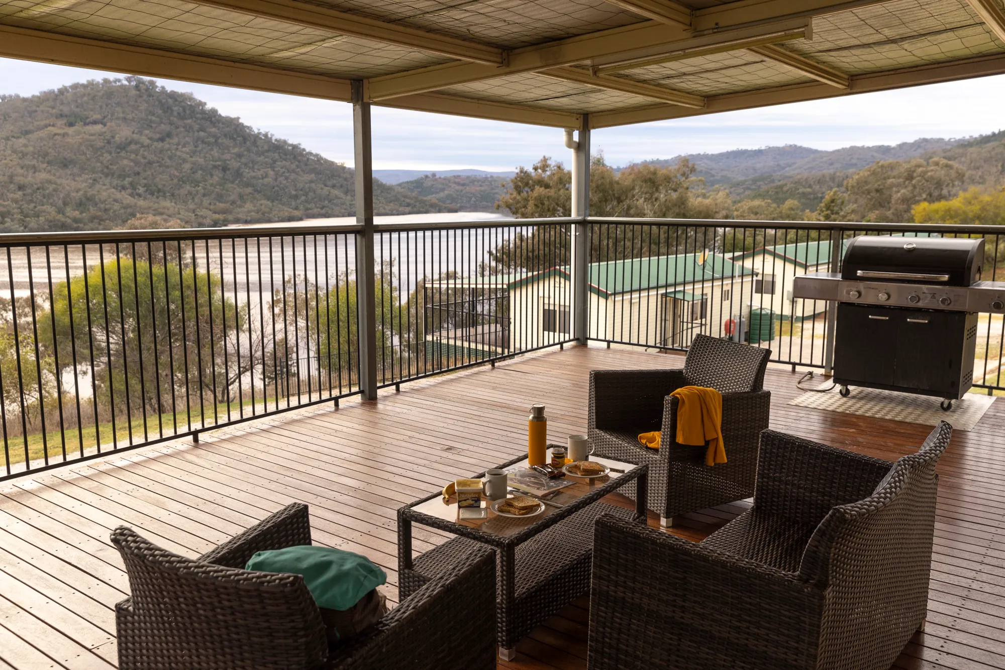 Mookerawa Cabin - veranda views over the water