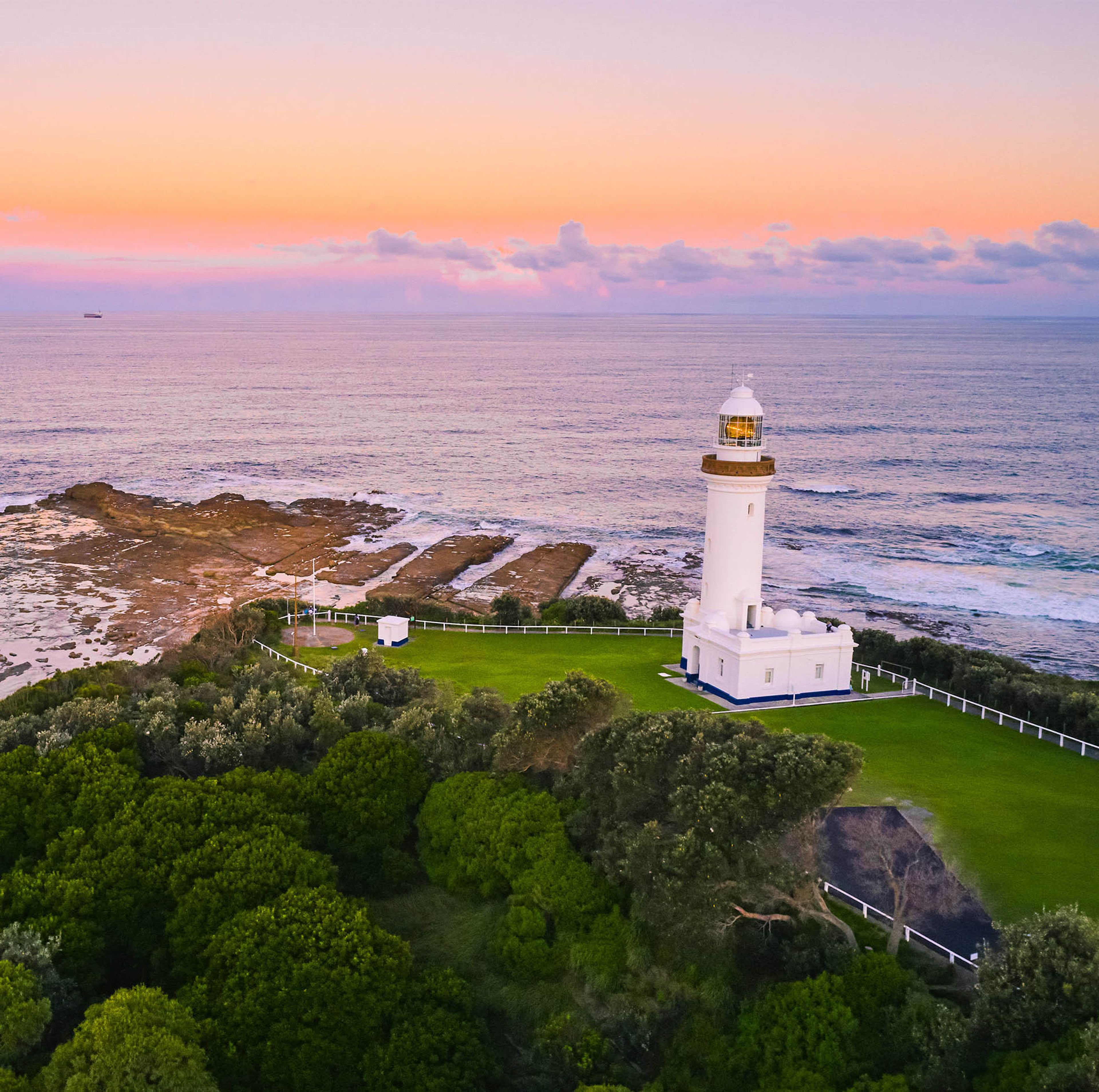 Norah Head Lighthouse - Destination NSW