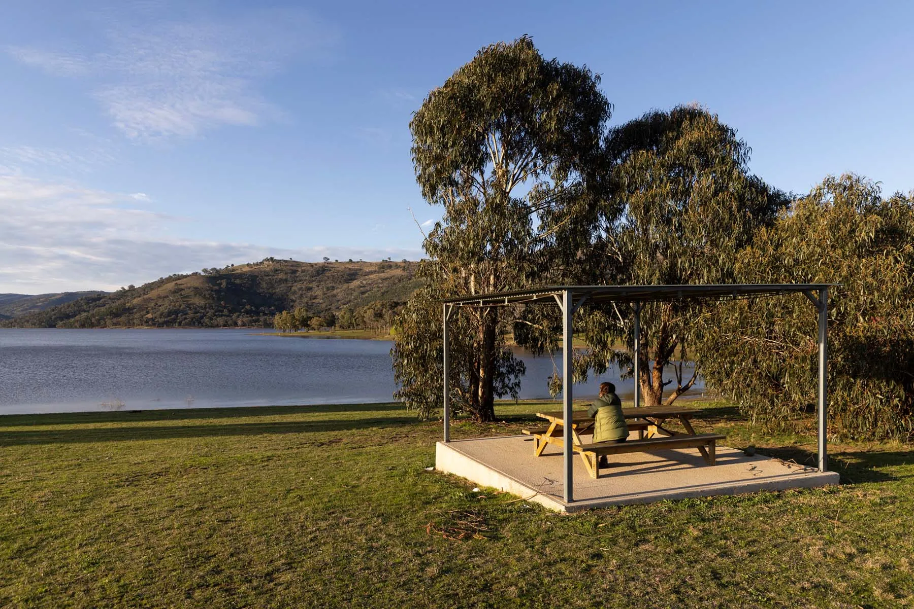 Grabine Lakeside - Picnic Table