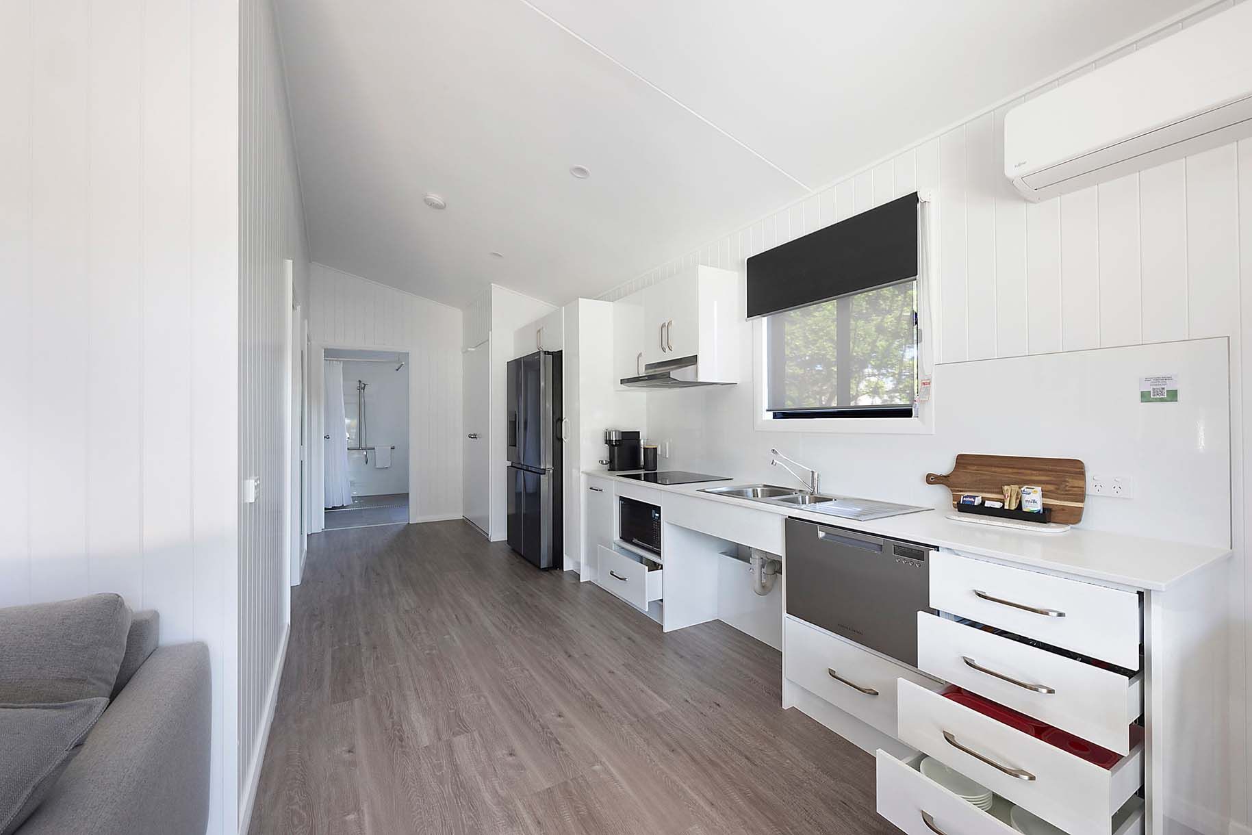 Forster Beach Premium Villa Sleeps 4- accessible -