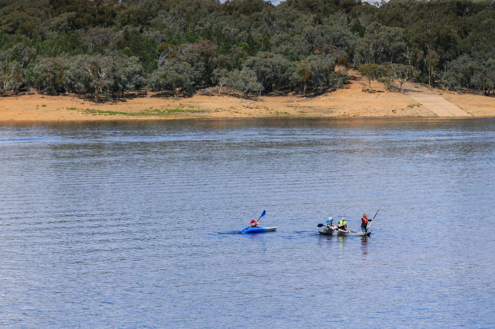 Kayak lake burrendong