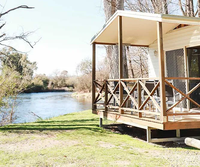 Tumut River Deluxe cabins