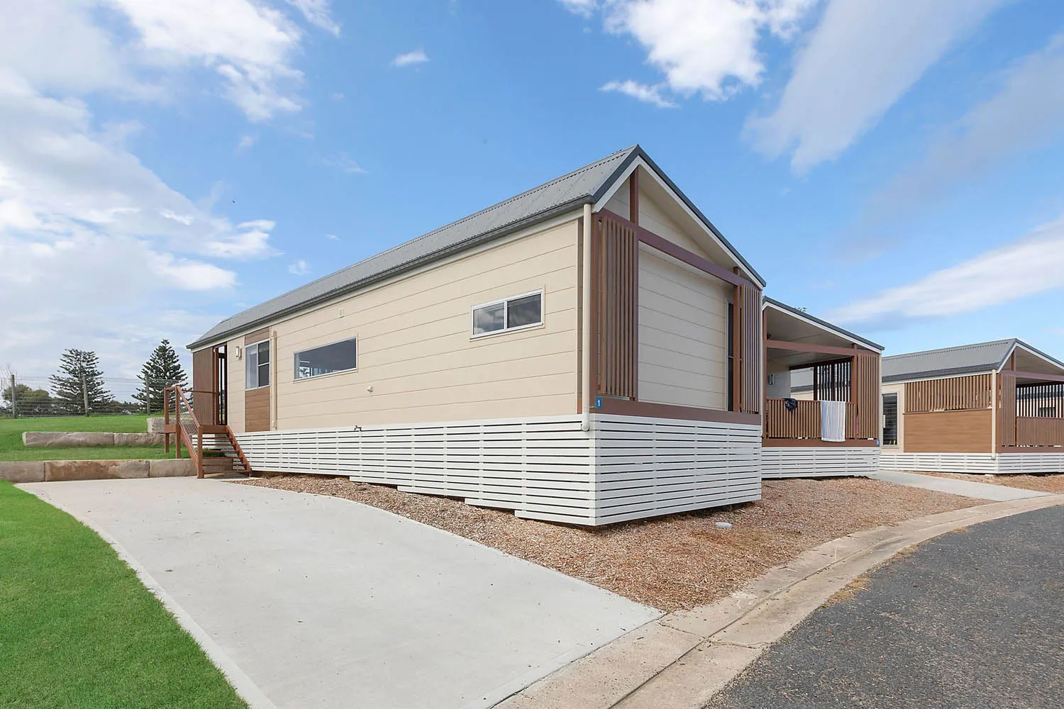 Bermagui Premium Cabin Ocean View - Sleeps 4 ramp