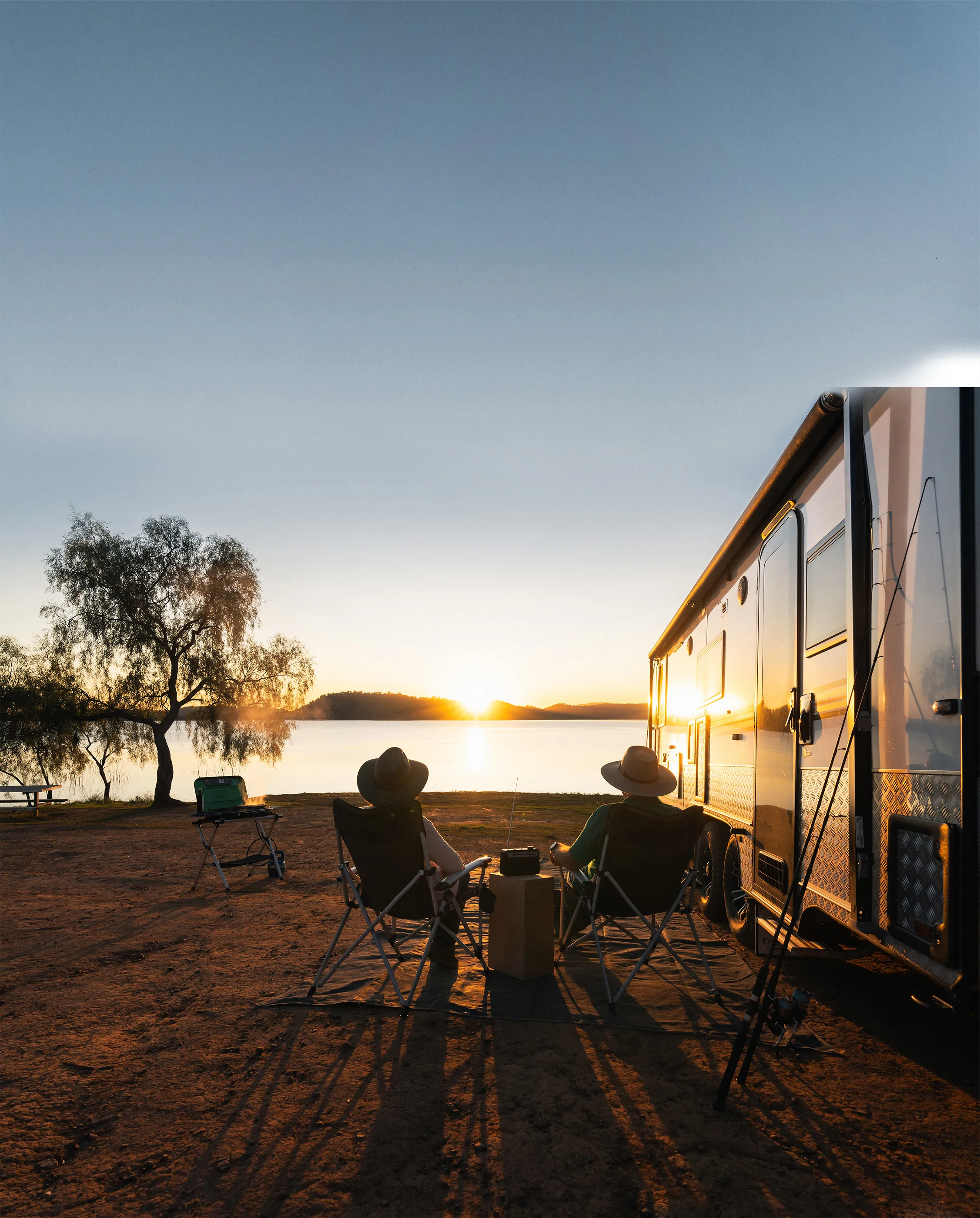 Reflections Lake Glenbawn - caravan - sunset