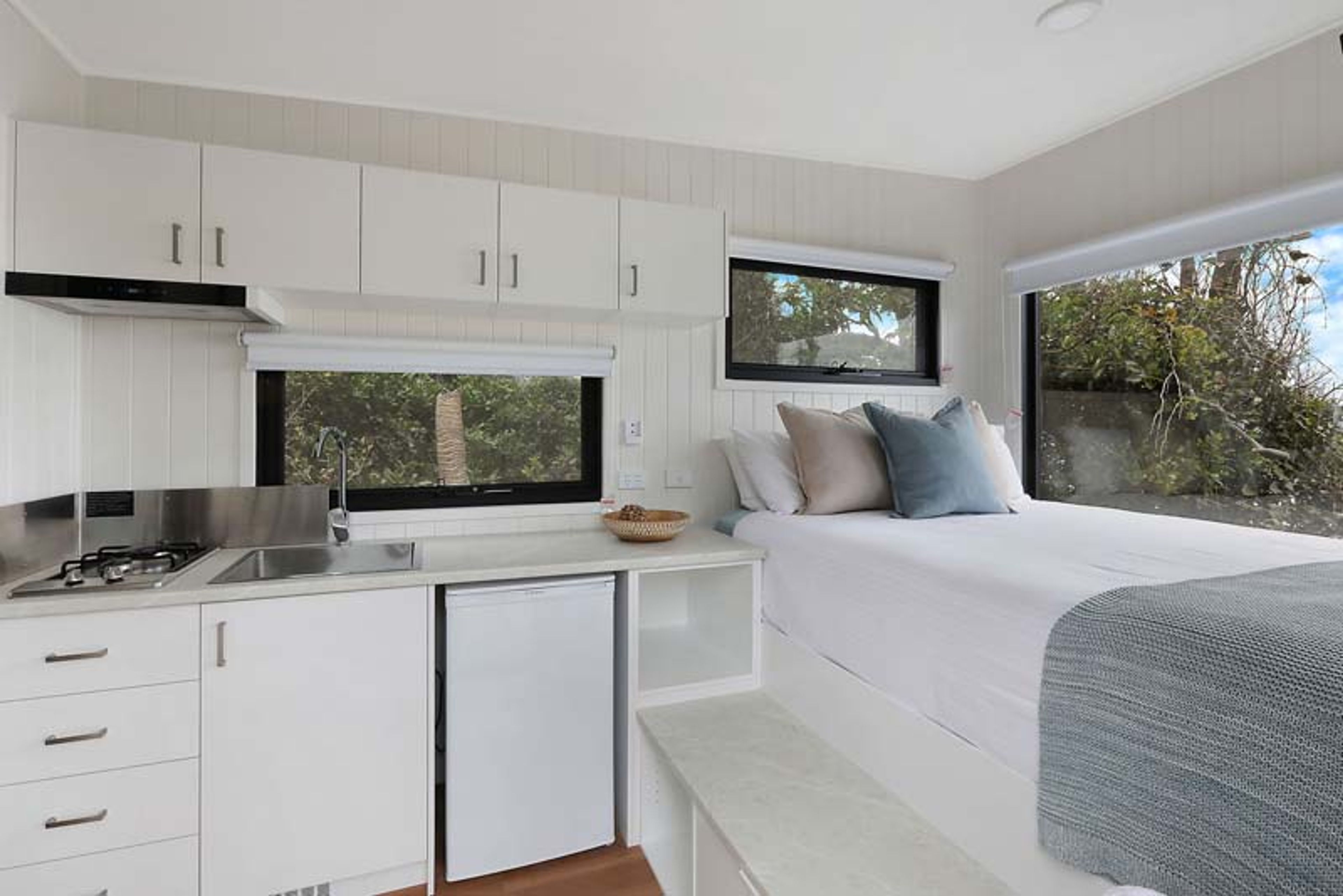 Byron Bay premium tiny home - bedroom