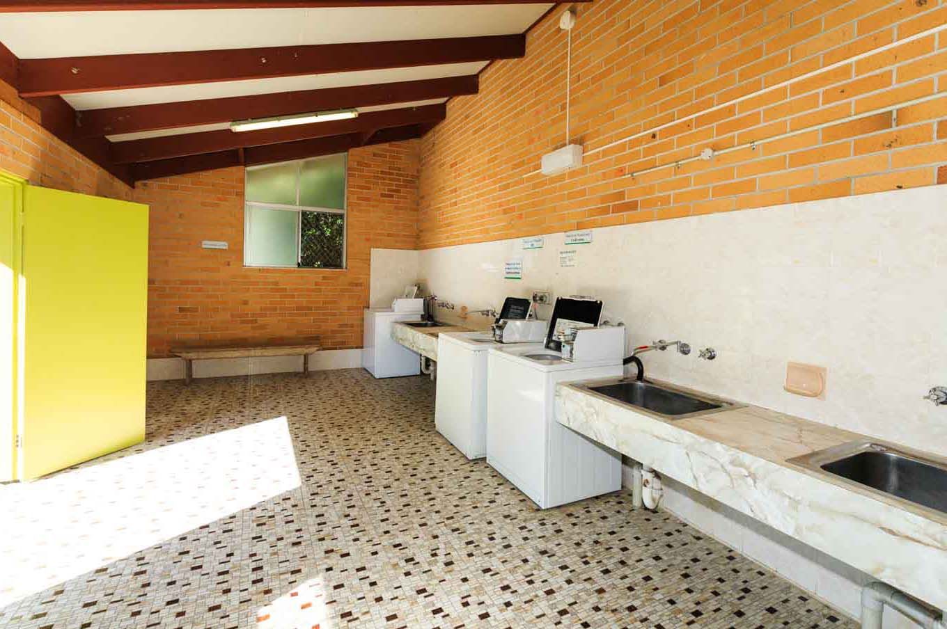 North Haven - Laundy