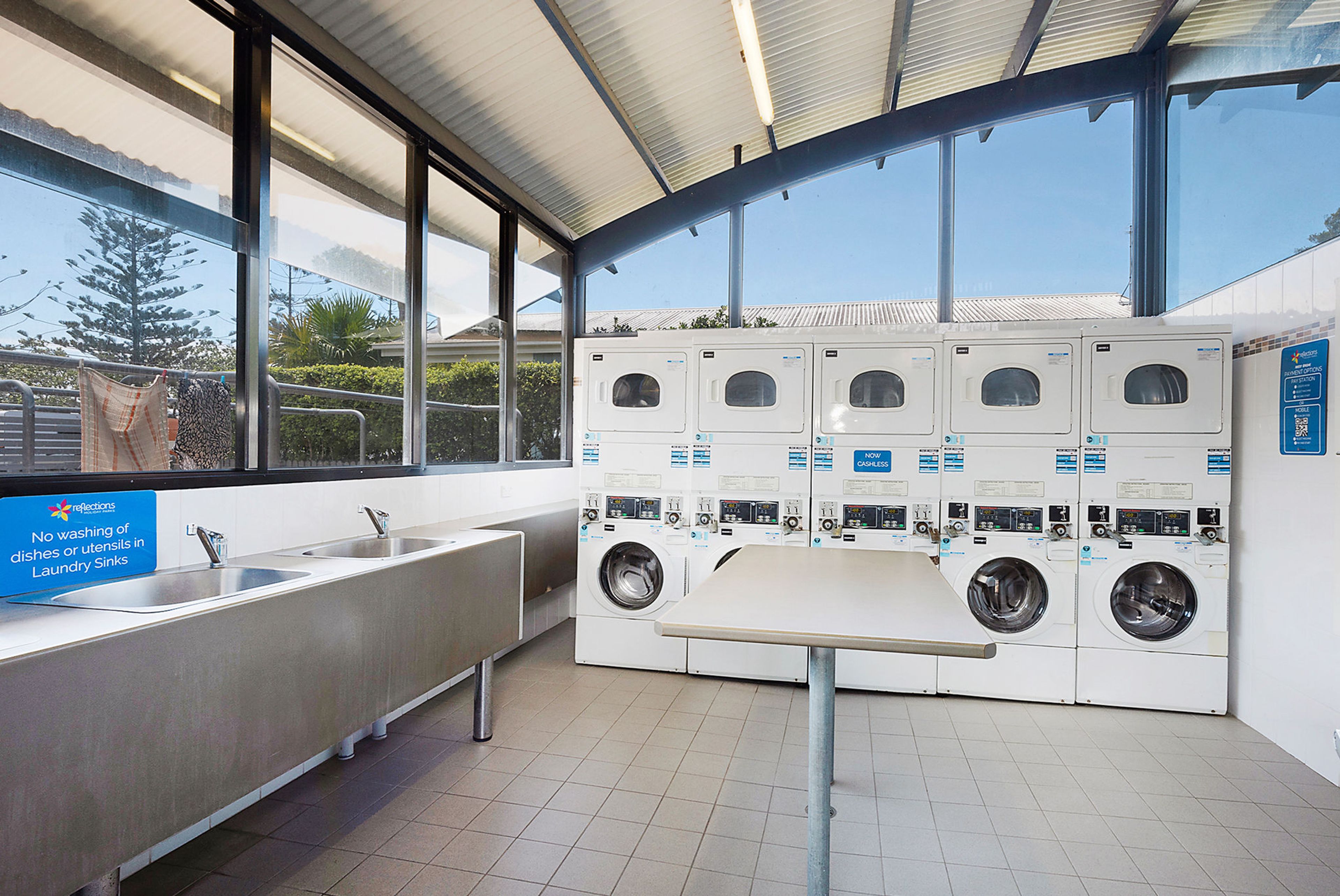 Massy Geene - Laundry Services
