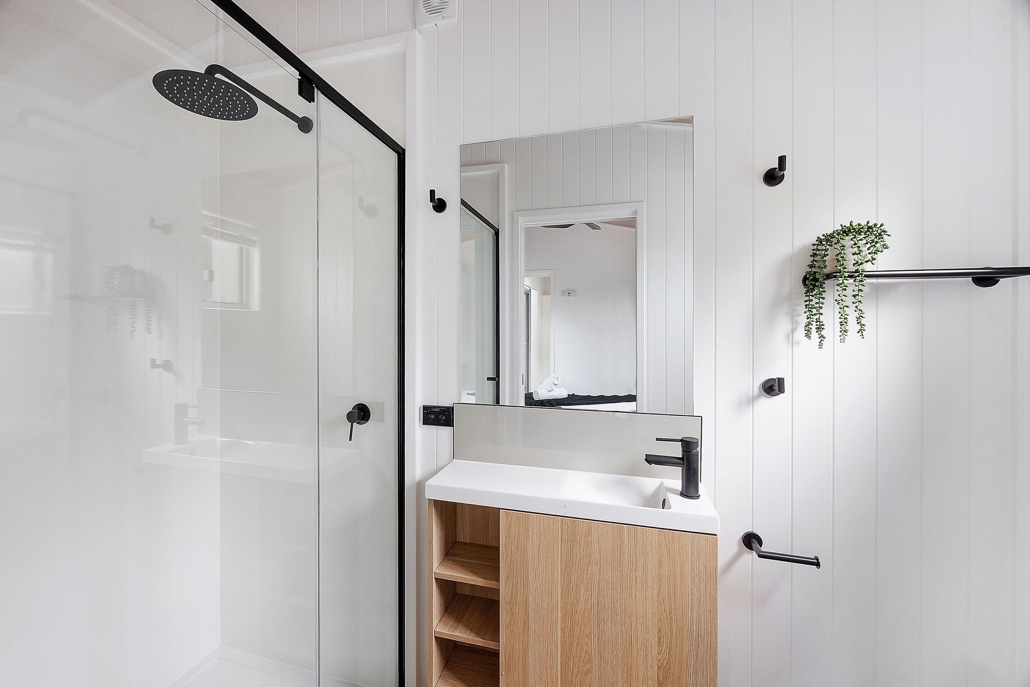 Lennox Head tine home sleeps 2 - bathroom