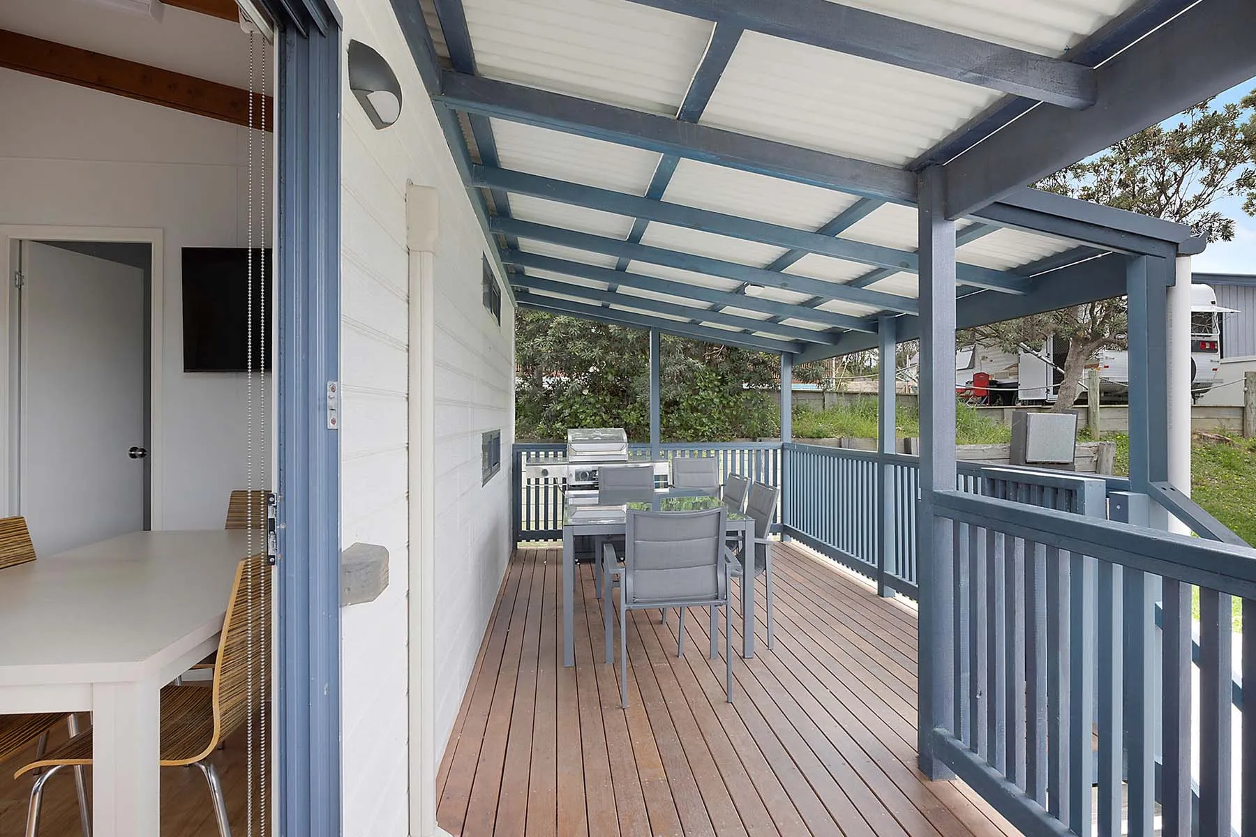 Bermagui Standard Cabin - Sleeps 6 - Deck - Dog Fr