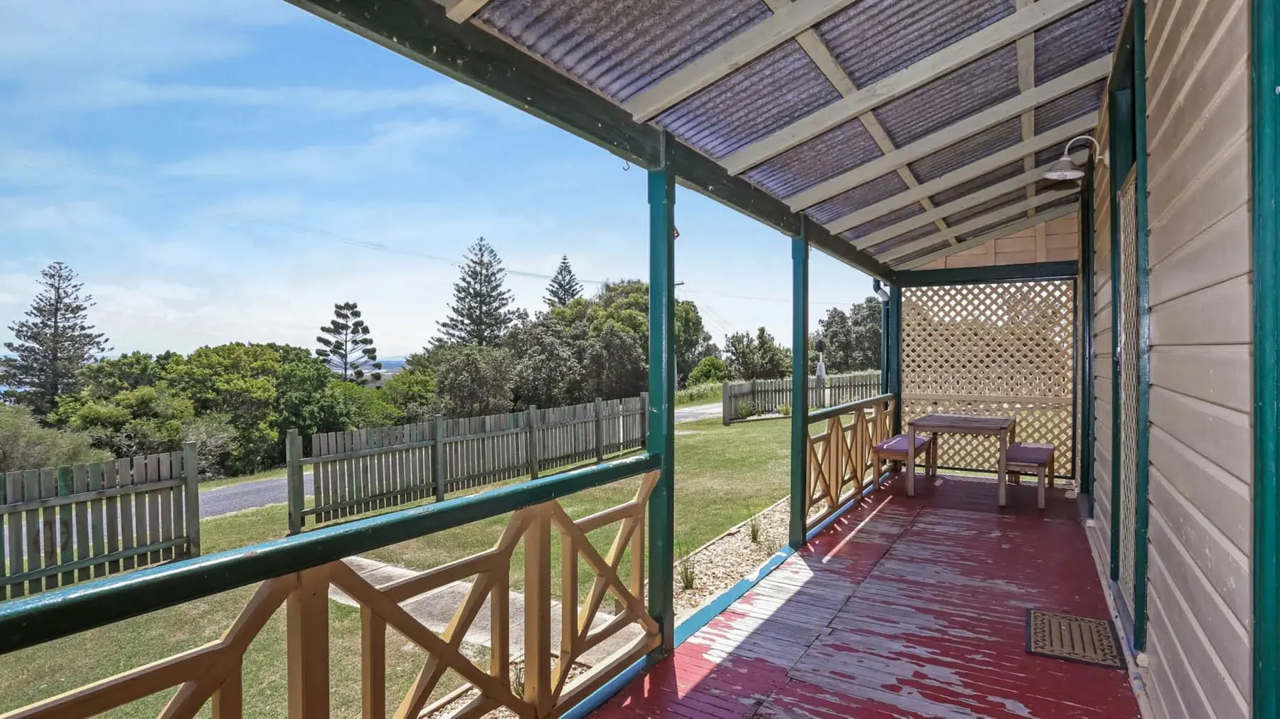 Yamba Lighthouse cottage verandah