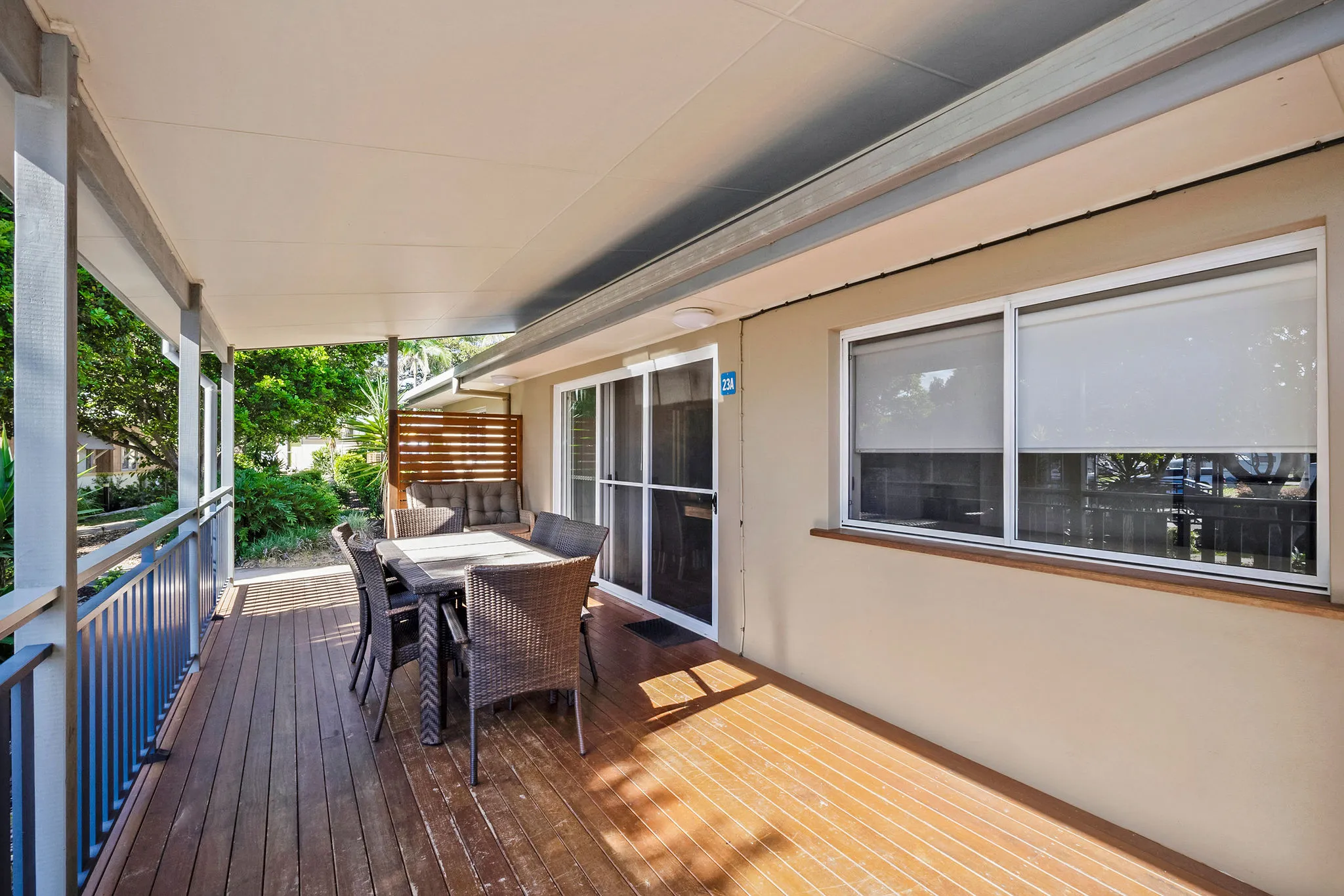 Urunga - Superior Cabin - Sleeps 4 - Verandah