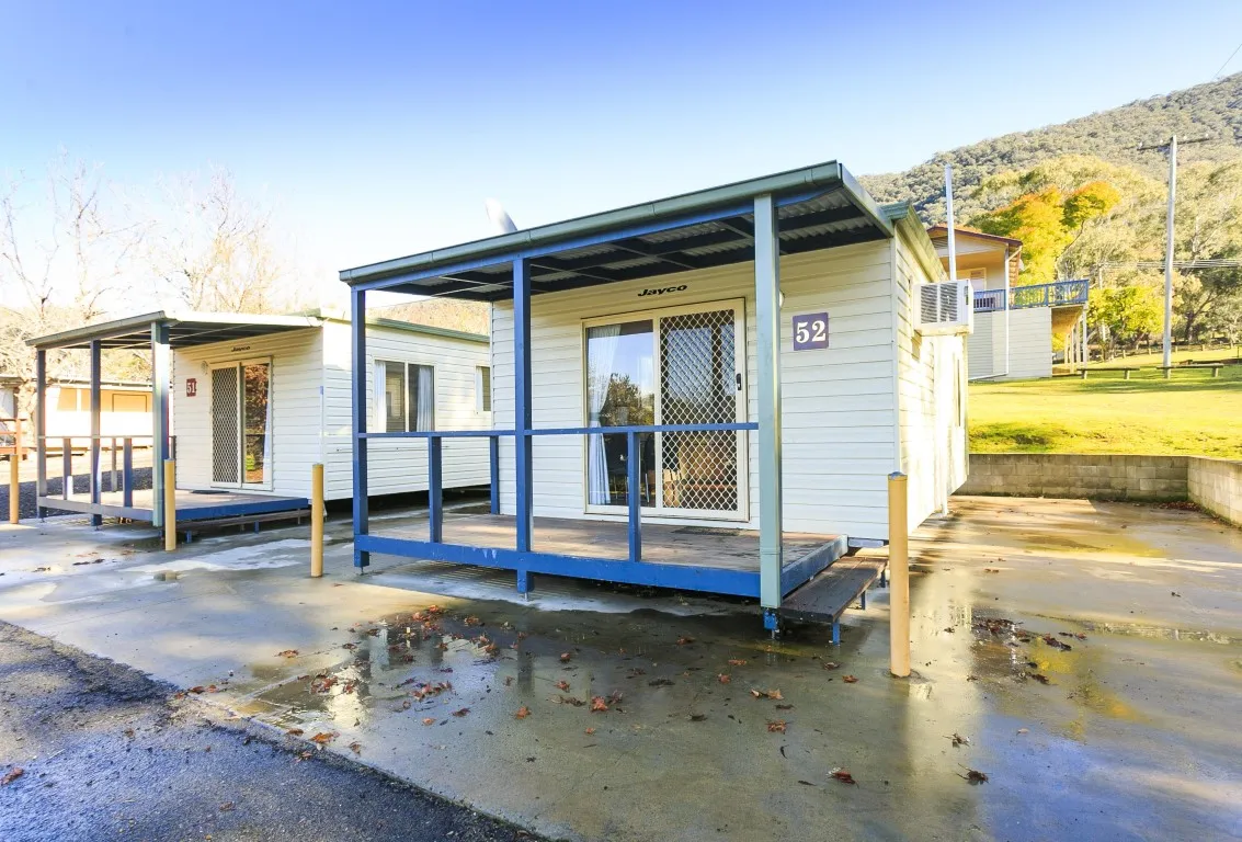 Burrinjuck Water - Economy Cabin - Sleeps 5 - Ensu