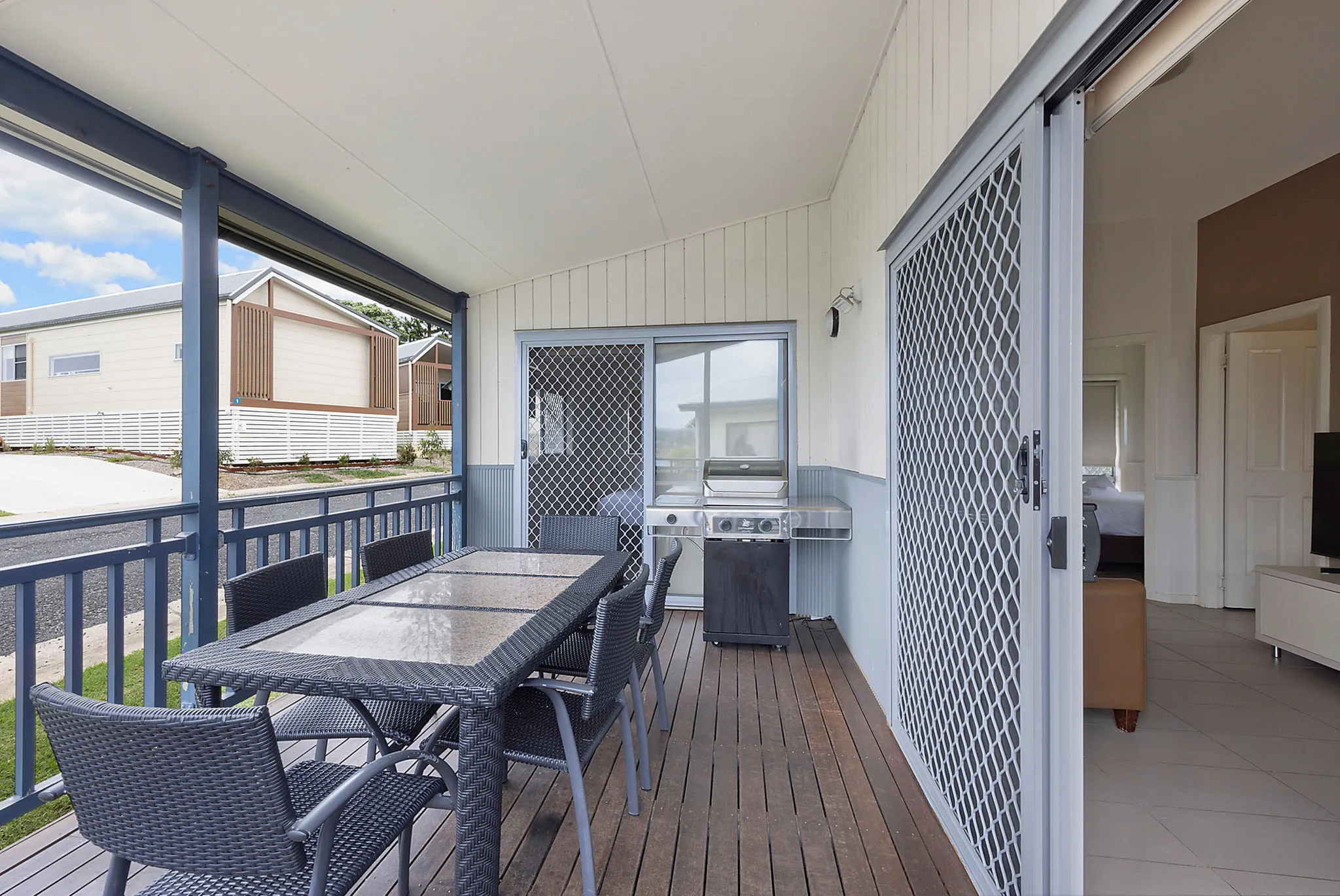 Bermagui Superior Cabin - Sleeps 6 - Deck