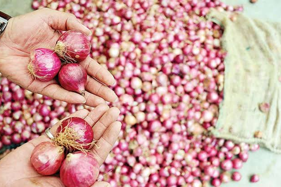 Onion Prices Near ₹70 in India: Why Government’s ₹35 Sale Hasn’t Fixed It